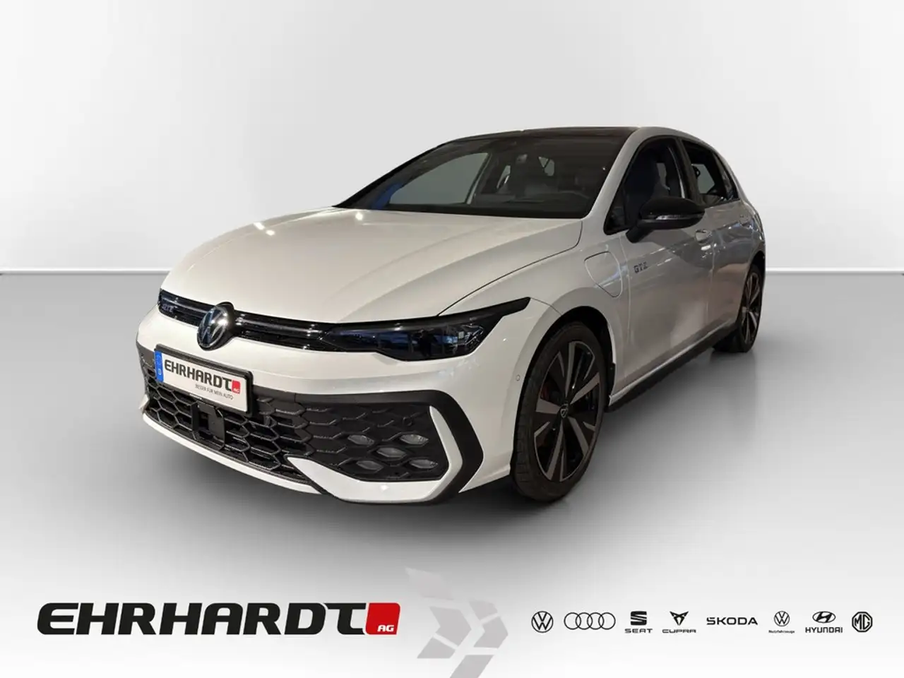 Volkswagen Golf VIII 1.5 eHybrid DSG GTE DCC AHK*PANO*HUD*IQ-LI...