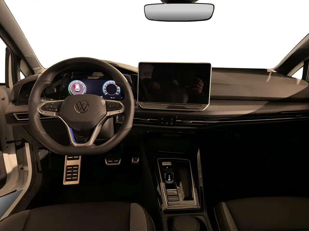 Volkswagen Golf VIII 1.5 eHybrid DSG GTE DCC AHK*PANO*HUD*IQ-LI... 16