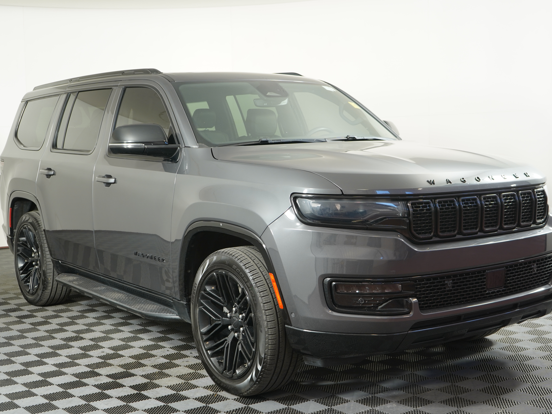 2023 Jeep Wagoneer 4WD