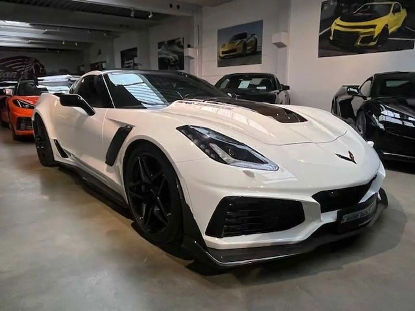 Corvette ZR1 C7 ZR1 Coupe Automatik 1 Hand GEIGERCARS Weiß - 1