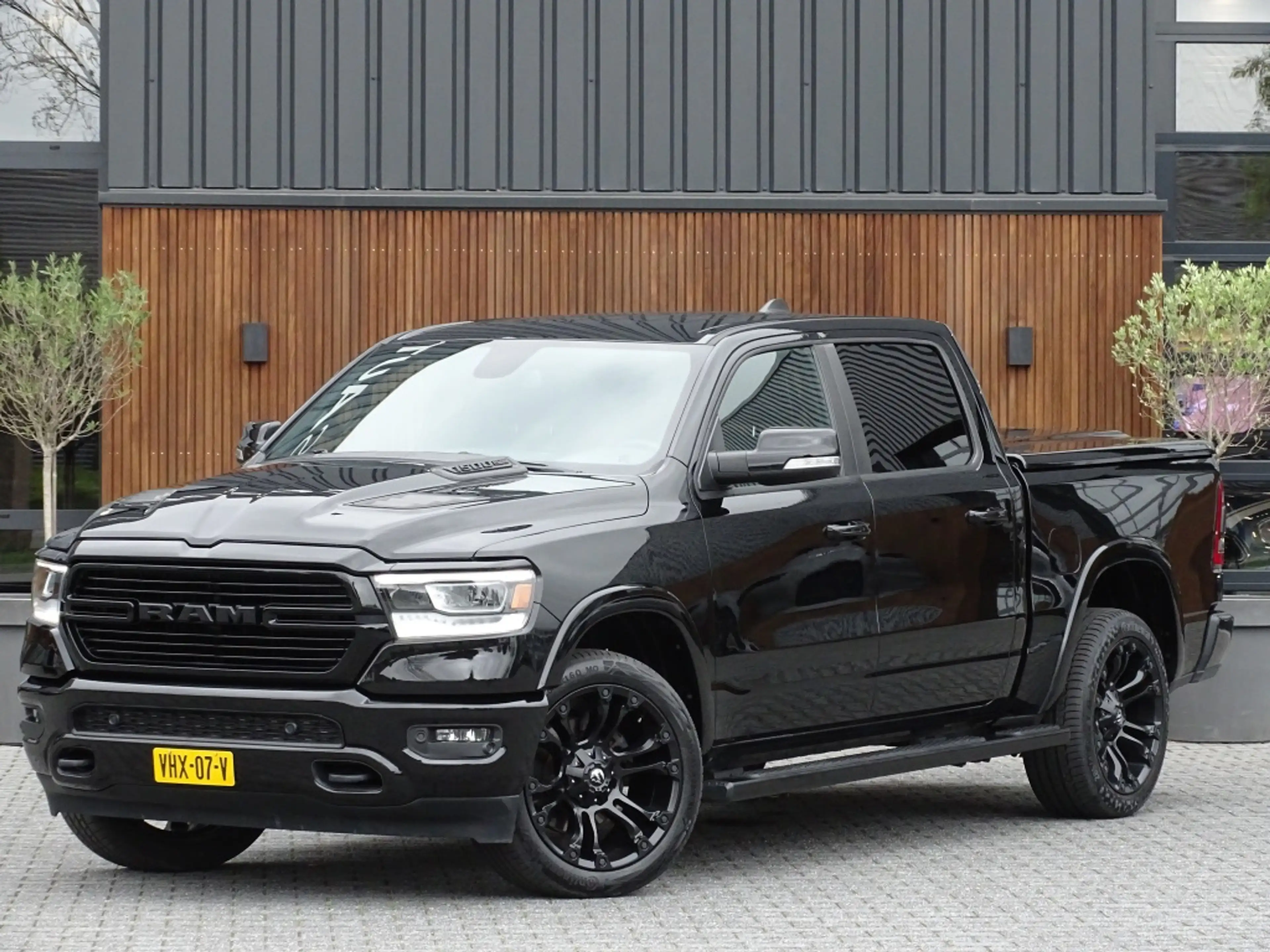 Dodge RAM 1500 5.7 V8 402PK 4x4 Laramie HEMI / LPG / grijs k — photo 7