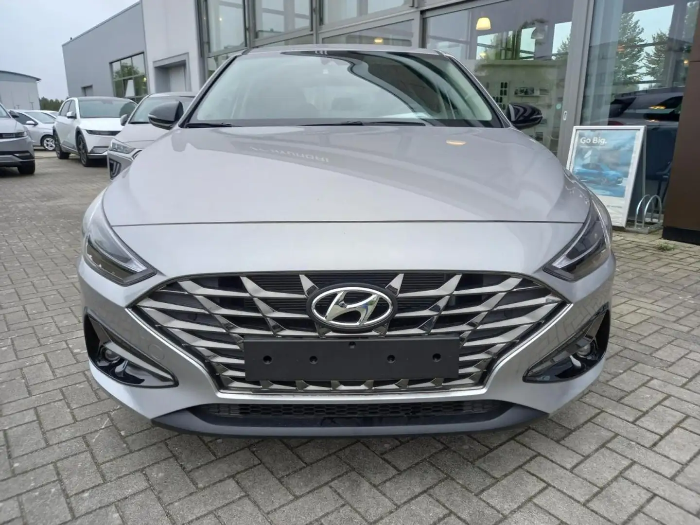 Hyundai i30 FL 1.0 T-GDI ADVANTAGE.LED.Navi.Klimaaut.LM Silber - 2