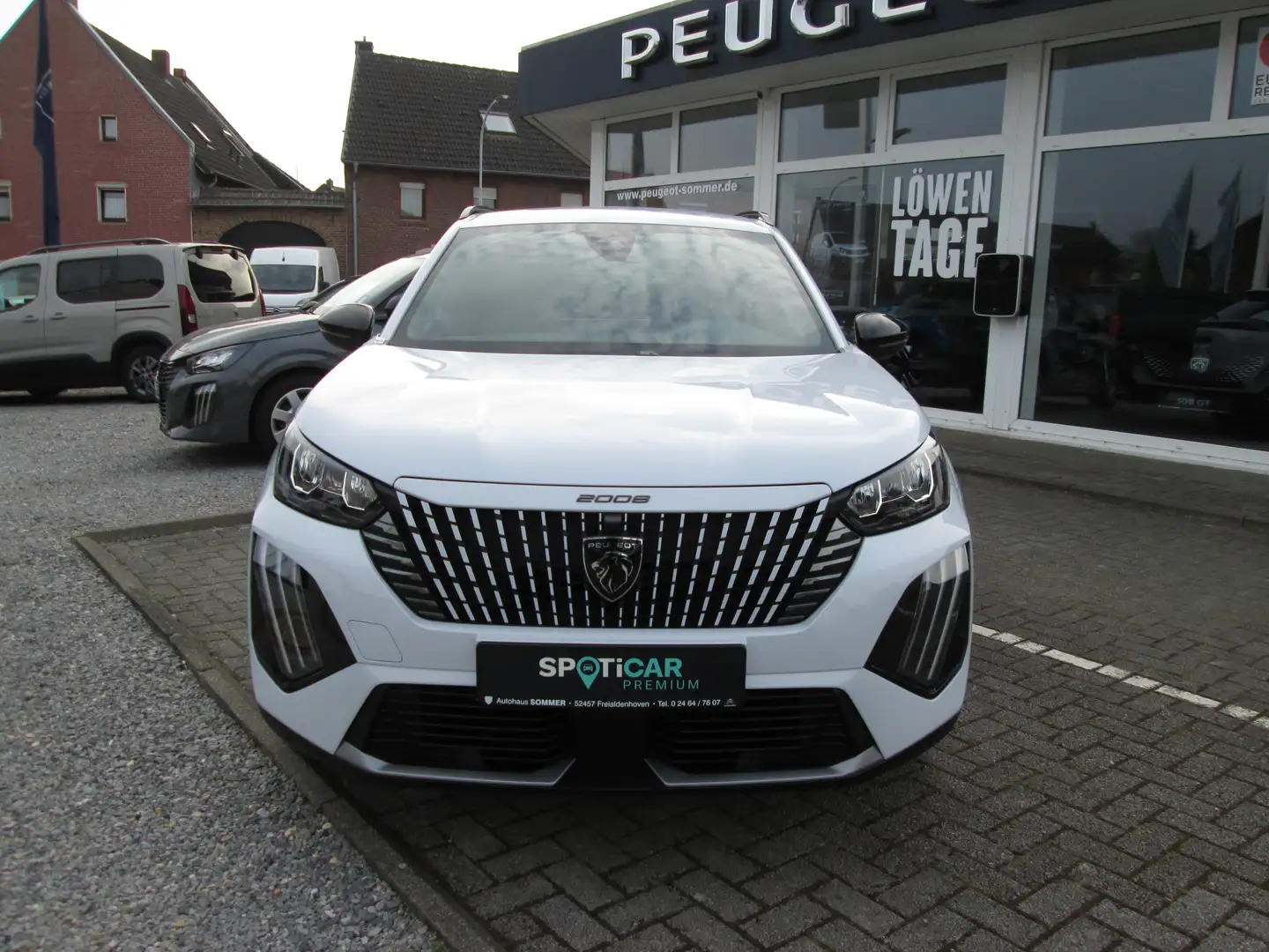 Peugeot 2008 PureTech 100 Allure Wit - 2
