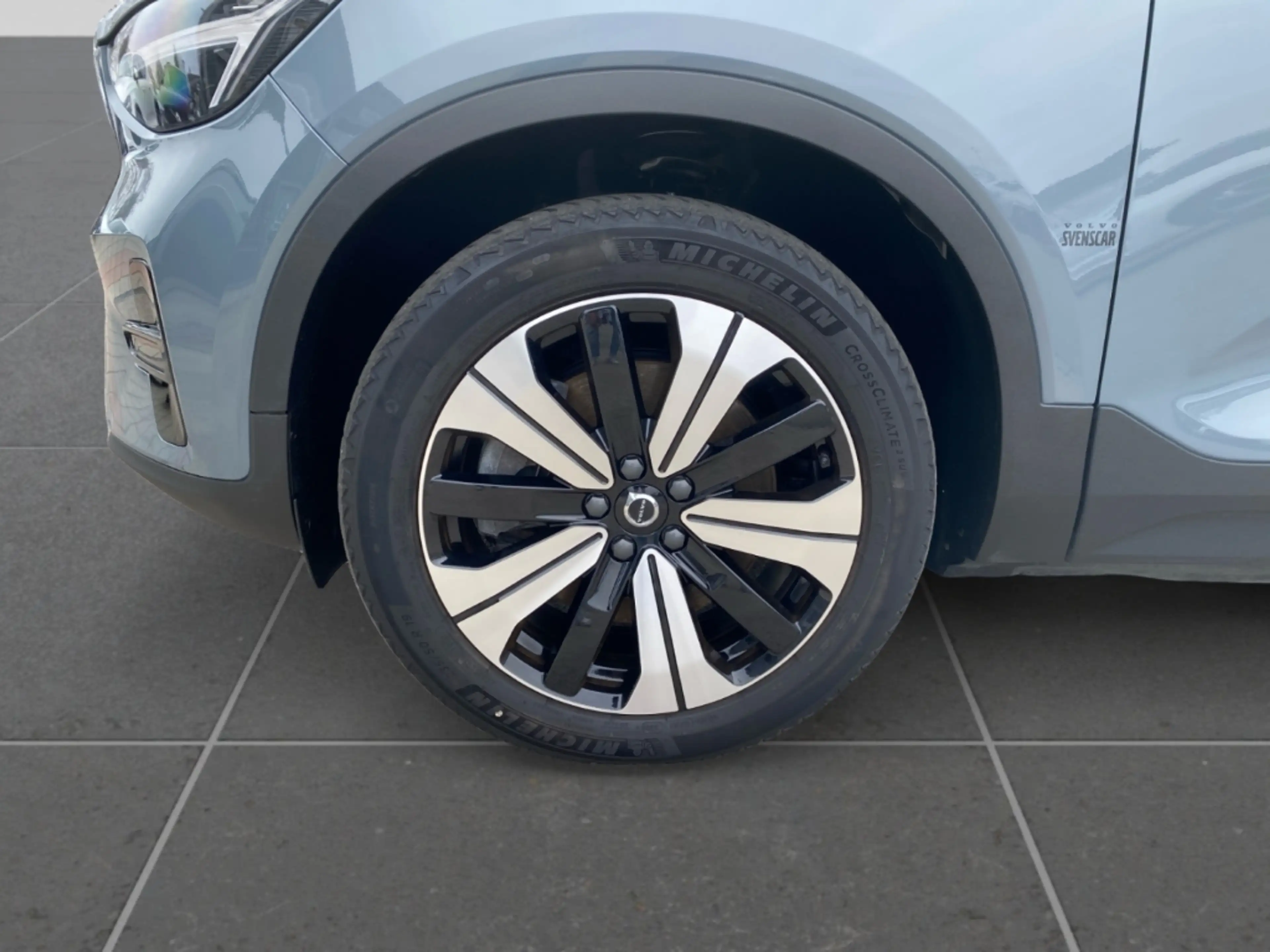 Volvo C40 Plus Recharge Pure Electric StandHZG Digitales Coc — photo 10