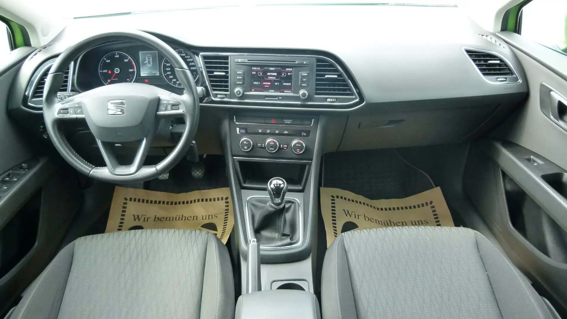SEAT Leon 1,6 TDI *LED*TEMPOMAT*PDC*KLIMAAUTOMATIK* Vert - 2