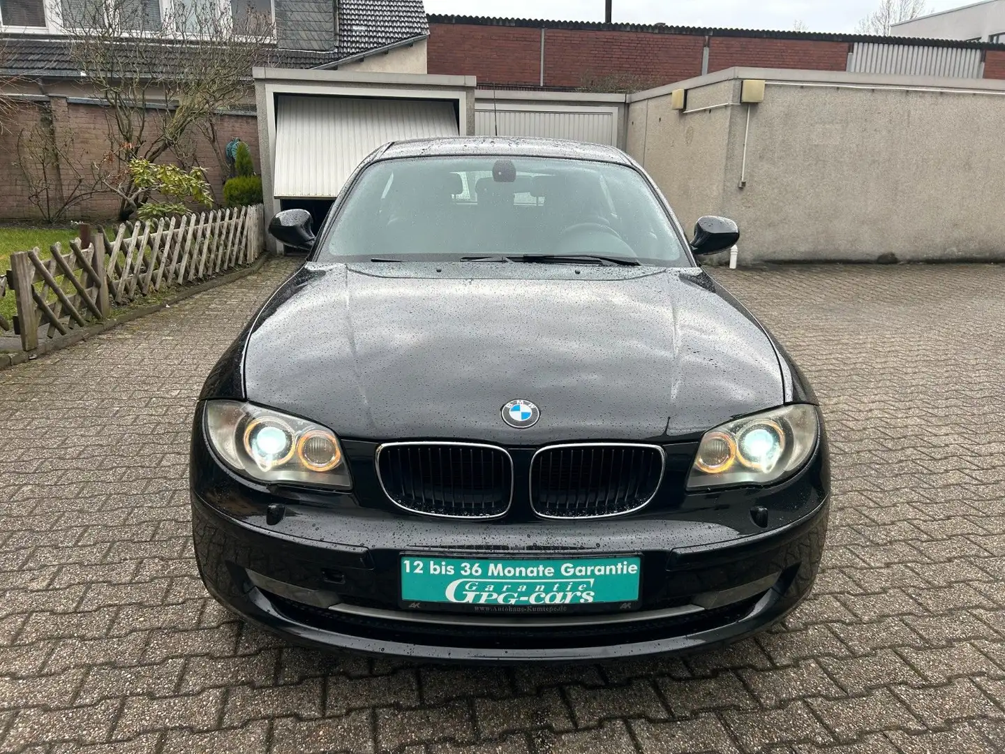 BMW 118 1 Limousine 118i, *XENON LEDER SHZ PDC* Schwarz - 2