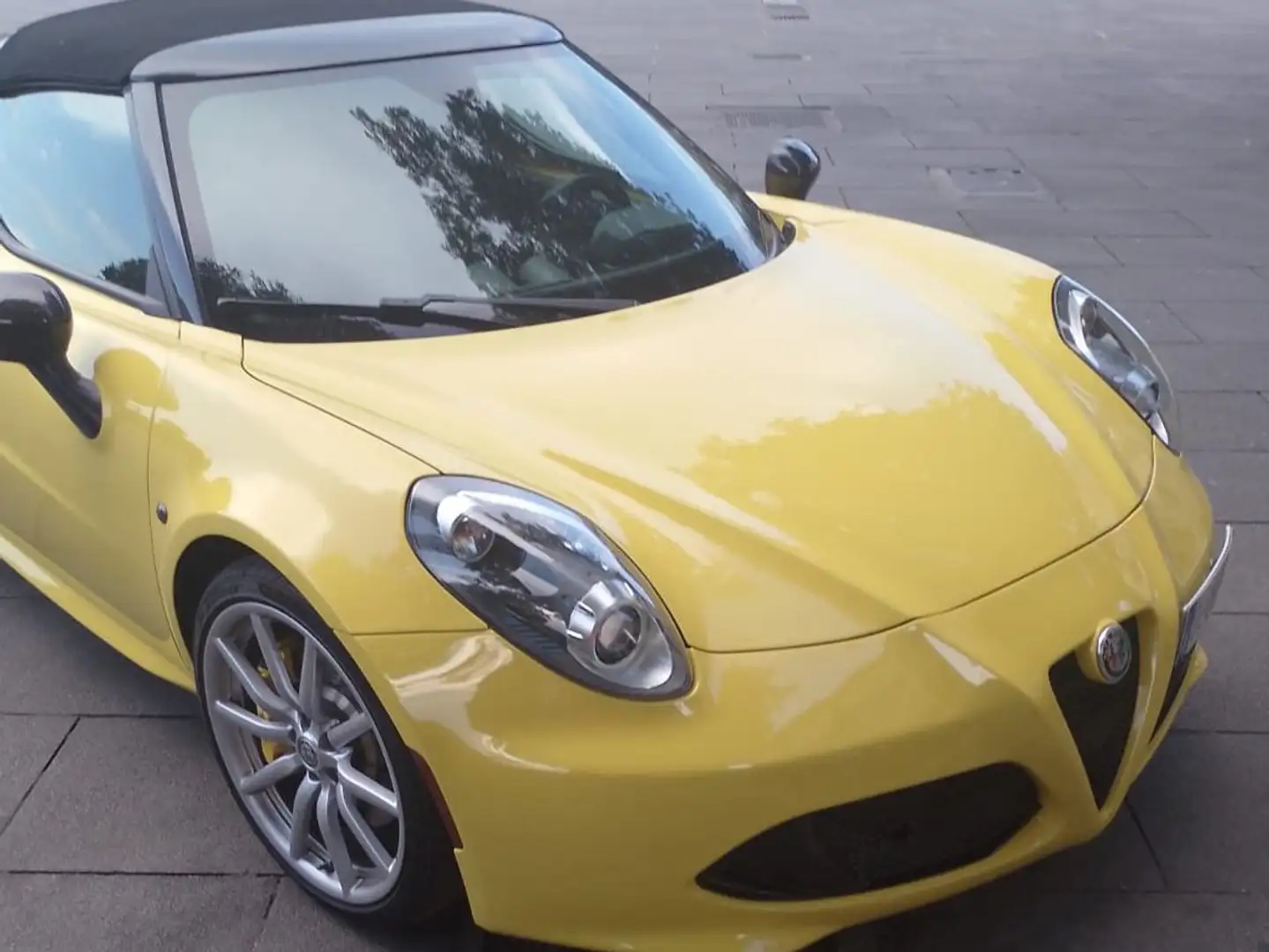 Alfa Romeo 4C 4C Coupe 1750 tbi 240cv tct Giallo - 2
