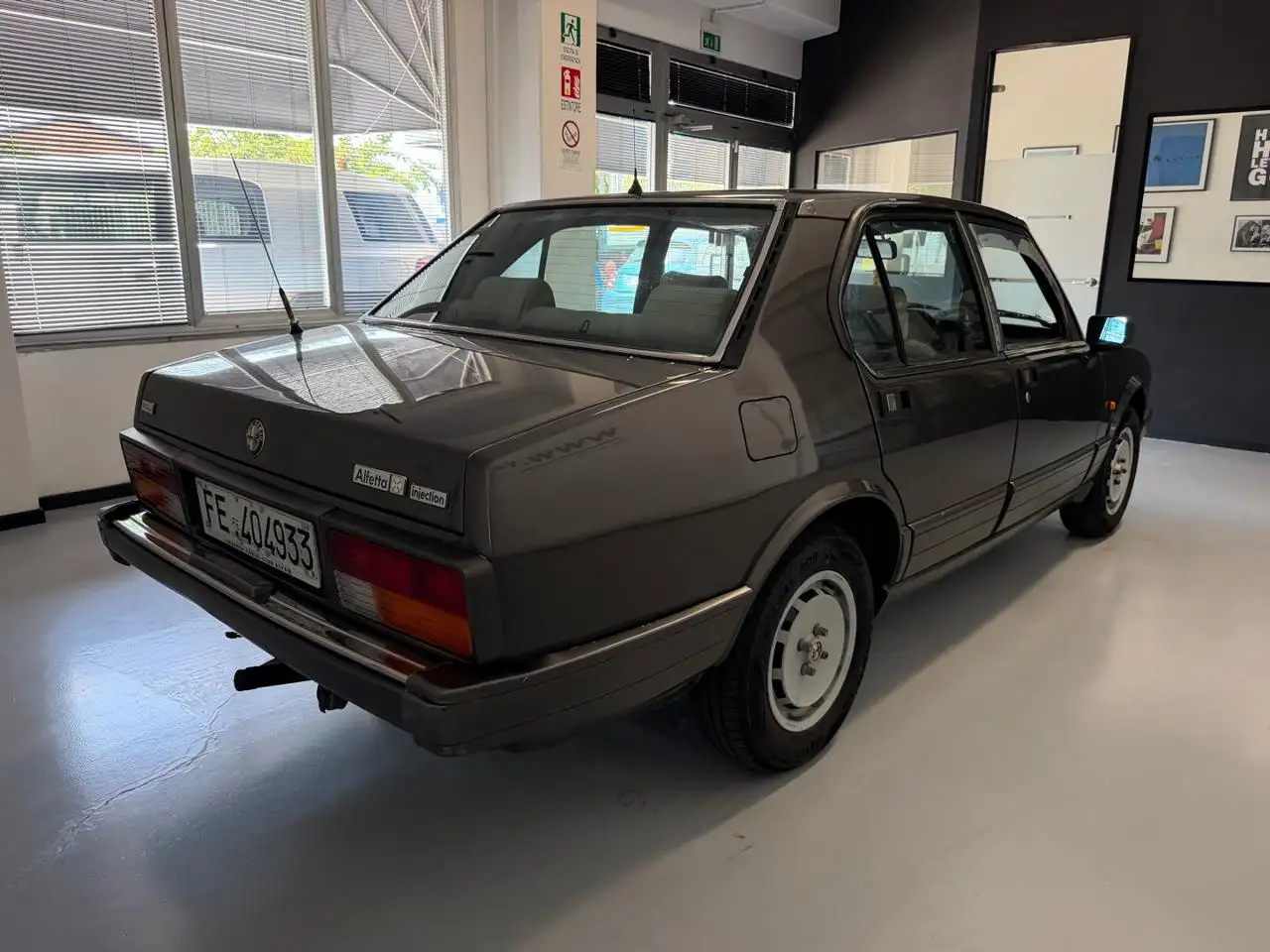 Alfa Romeo Alfetta 2.0i Quadrifoglio Oro ASI, foto 4