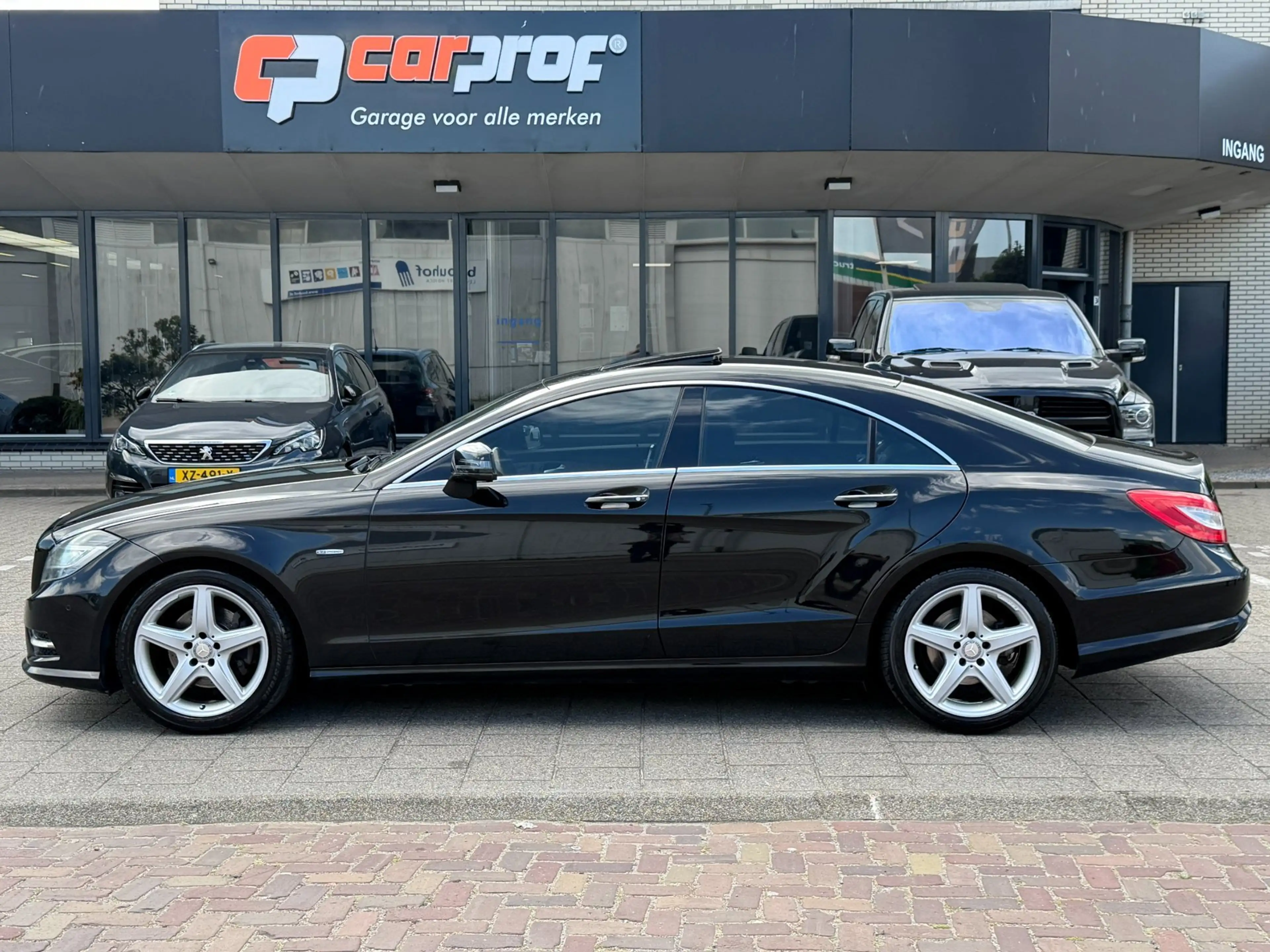 Mercedes-Benz CLS 350 CDI — photo 3