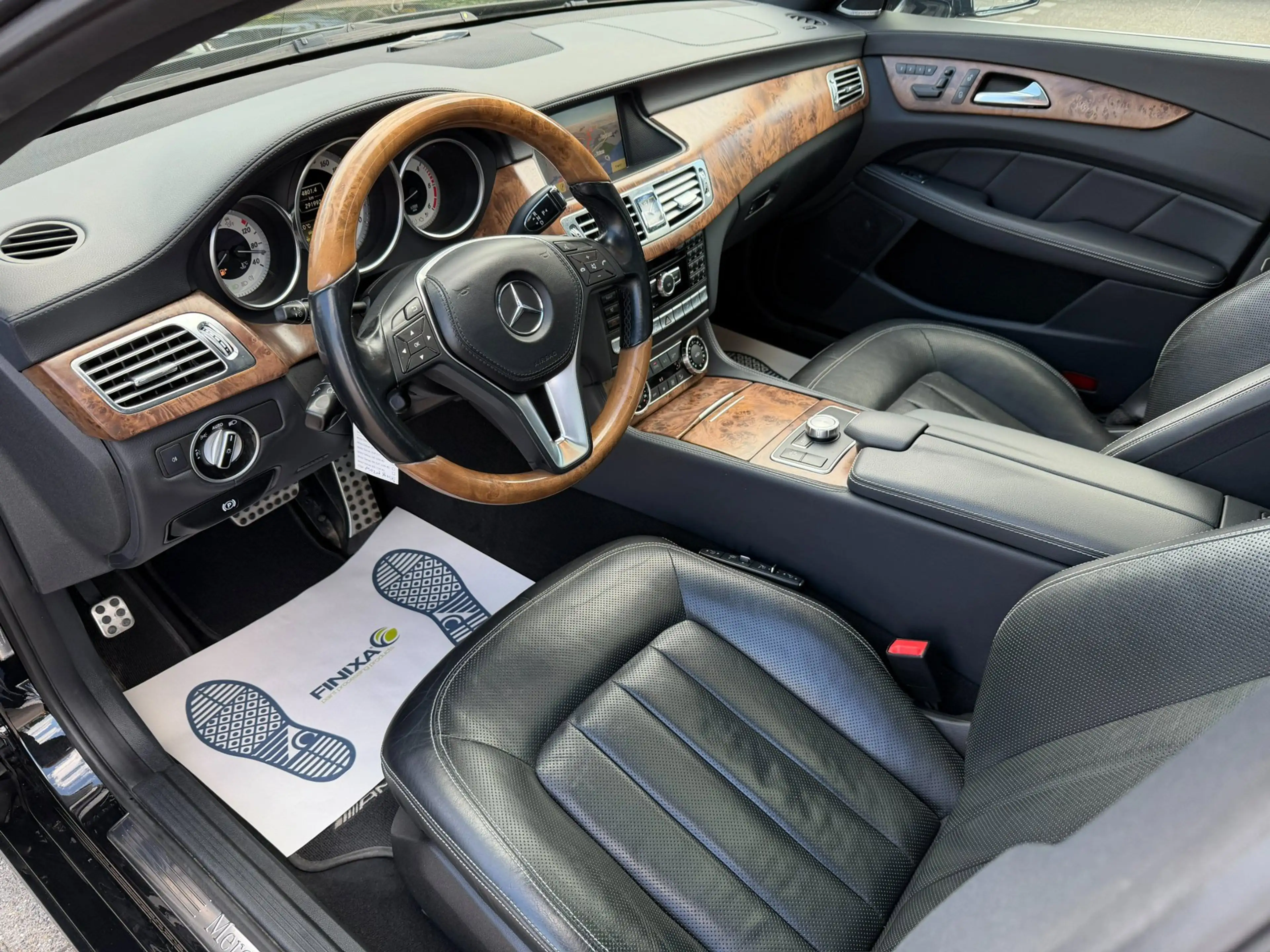 Mercedes-Benz CLS 350 CDI — photo 5