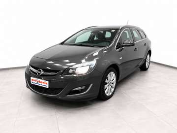 Astra IV 2010 Sports Tourer Sports Tourer 1.4 t Cosmo Gpl Tech 140cv E6
