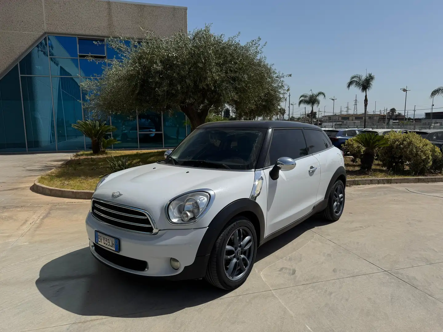 MINI Cooper D Paceman 2.0 111Cv auto Bílá - 1