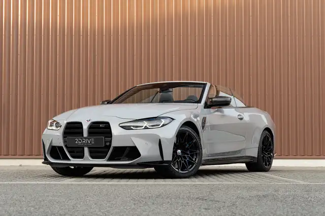 BMW M4 M4 Competition xDrive Cabriolet | Carbon Pack