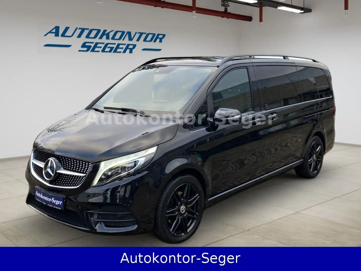 Mercedes-Benz V 300 d Exclusive AMG Panorama 4Matic lang Zwart - 1