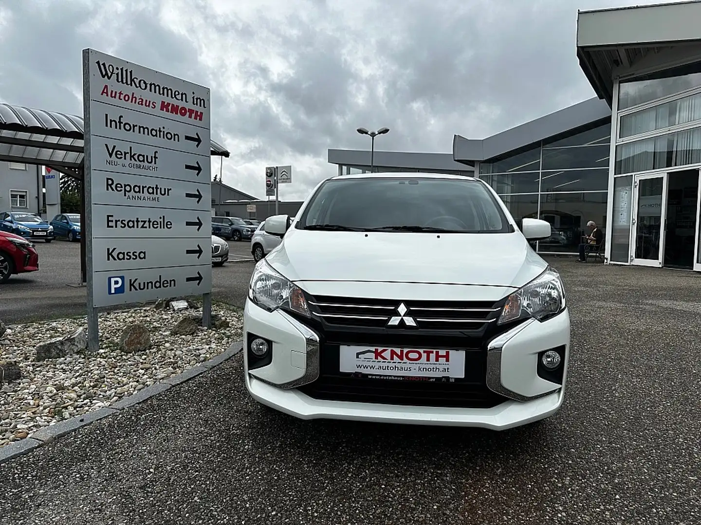 Mitsubishi Space Star 1,0 MIVEC Inform AS&G Weiß - 2