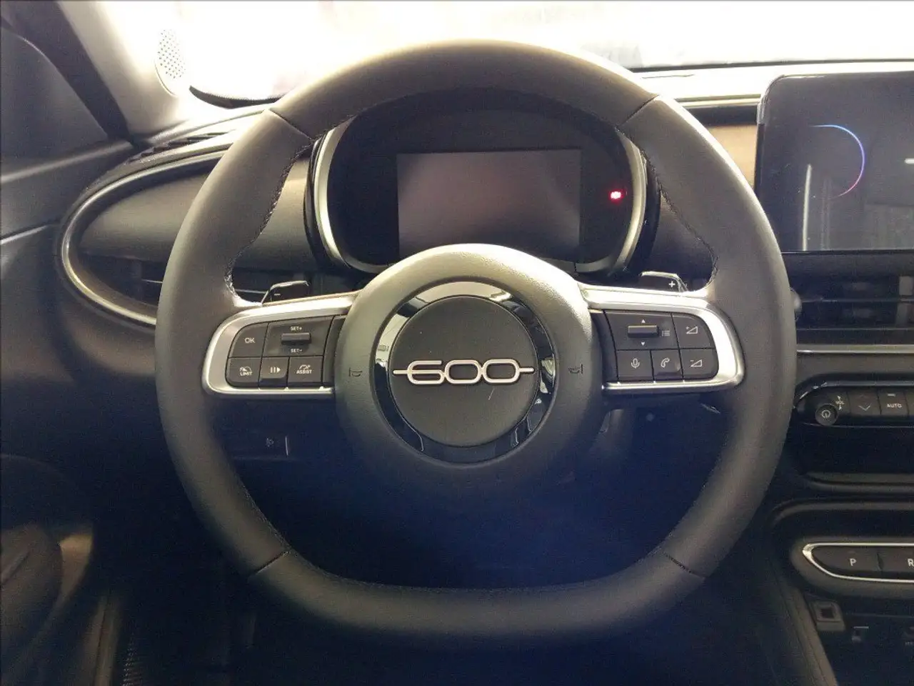 Fiat 600 1.2 hybrid 145cv auto 14