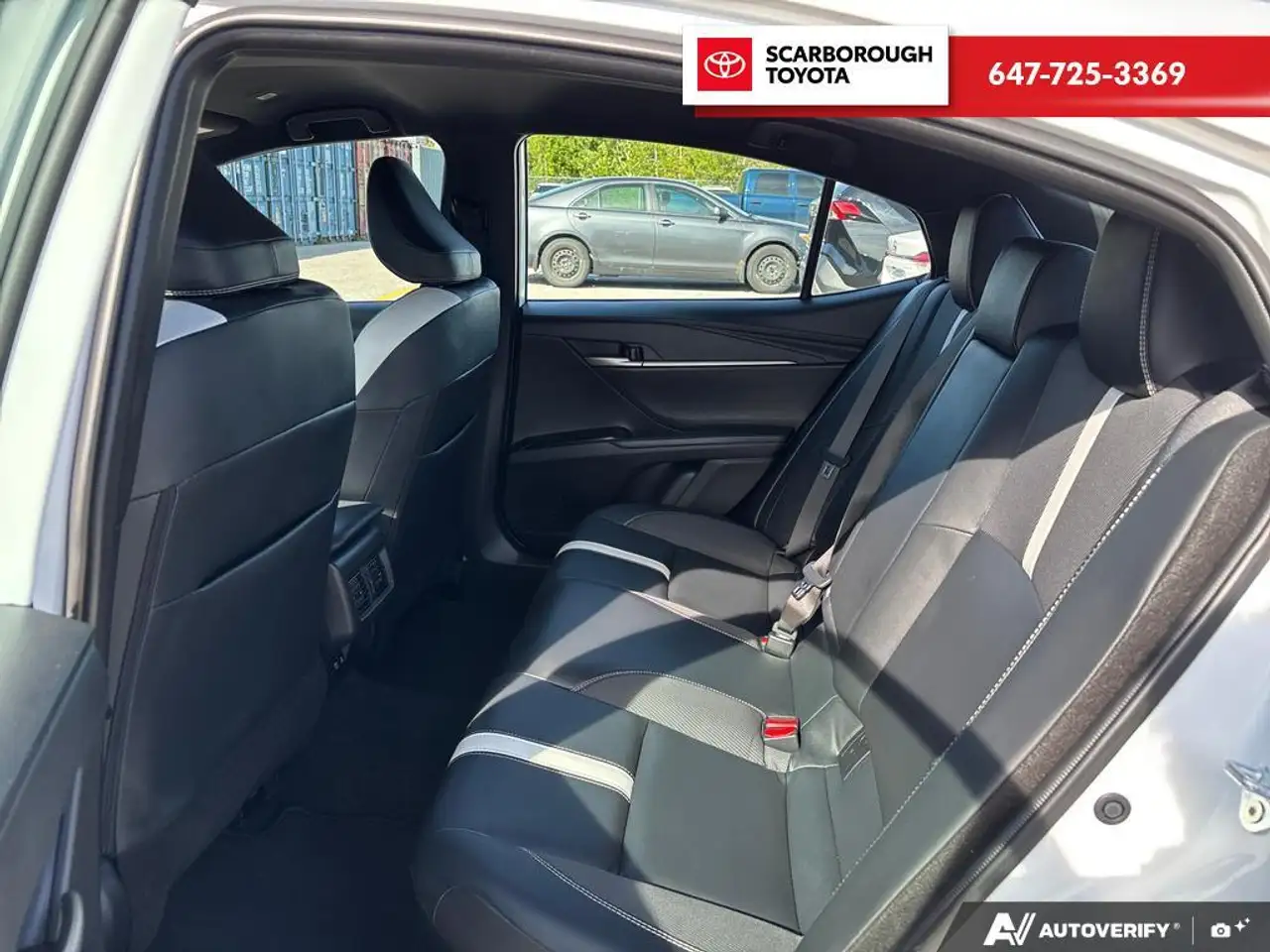 Toyota Camry снимка Toyota Camry