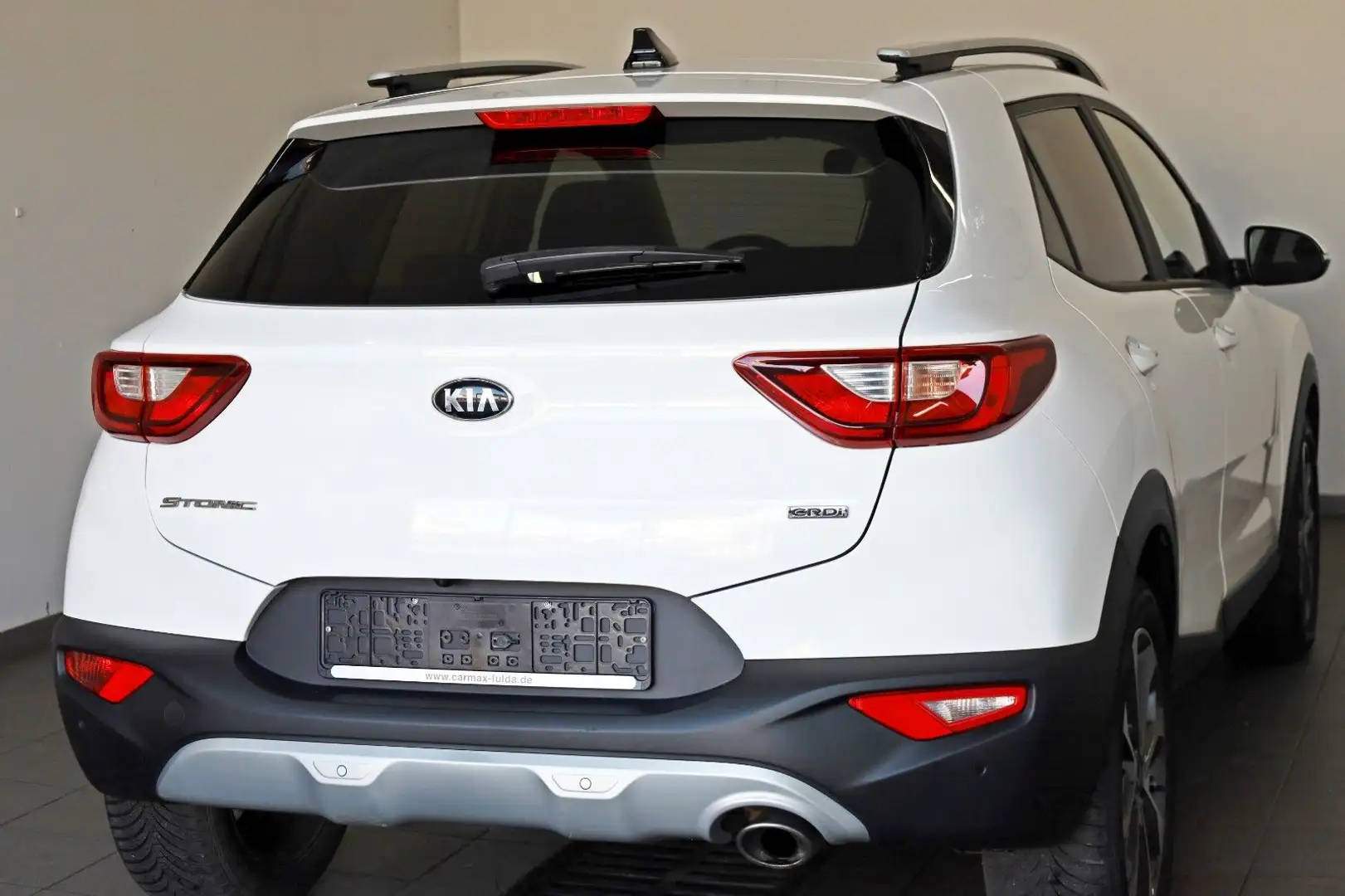Kia Stonic Vision,Navi,Werksgarantie,8 fach bereift Weiß - 2