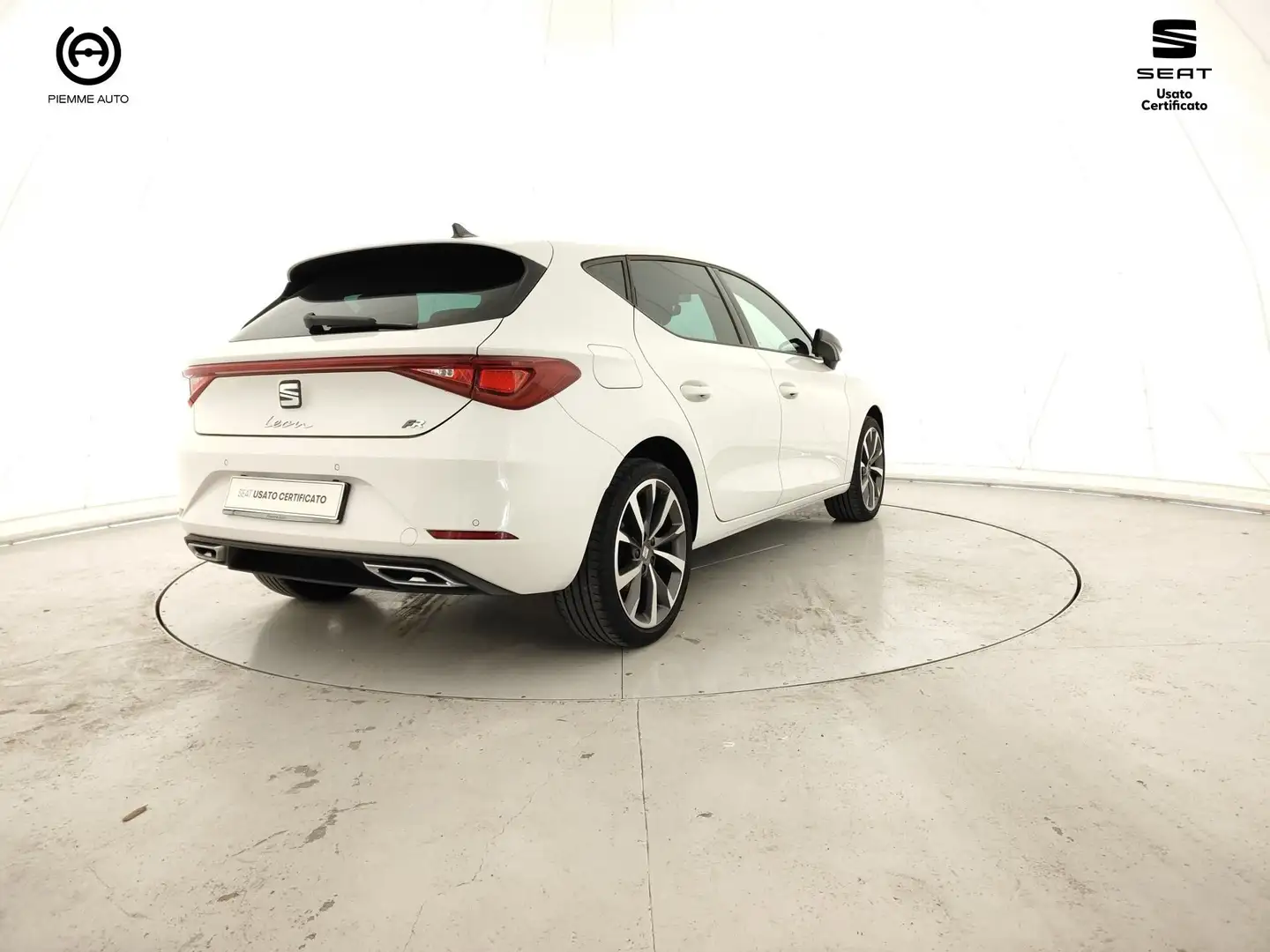 SEAT Leon Leon 1.5 TGI DSG FR Bianco - 2