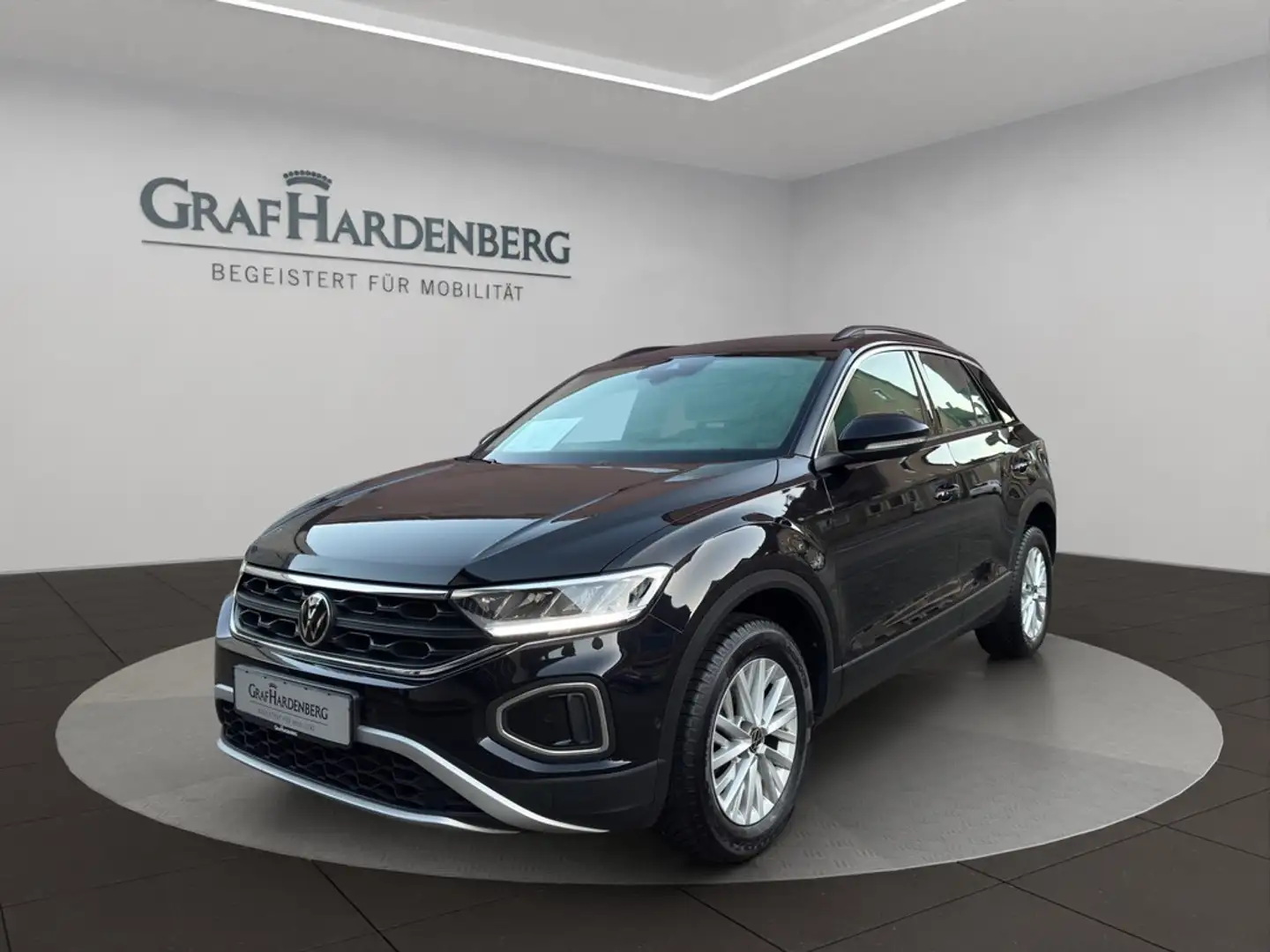 Volkswagen T-Roc Life 1.5 TSI Winterpaket Schwarz - 1