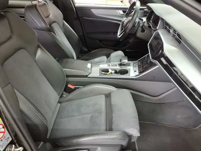 Audi A6 view 8