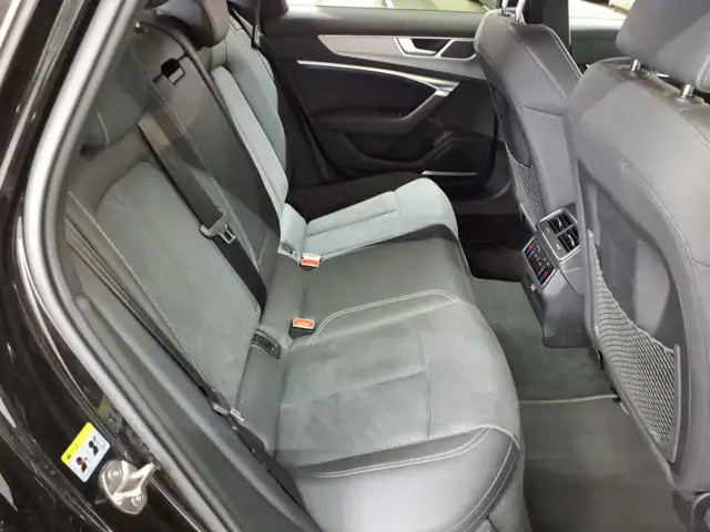 Audi A6 view 14
