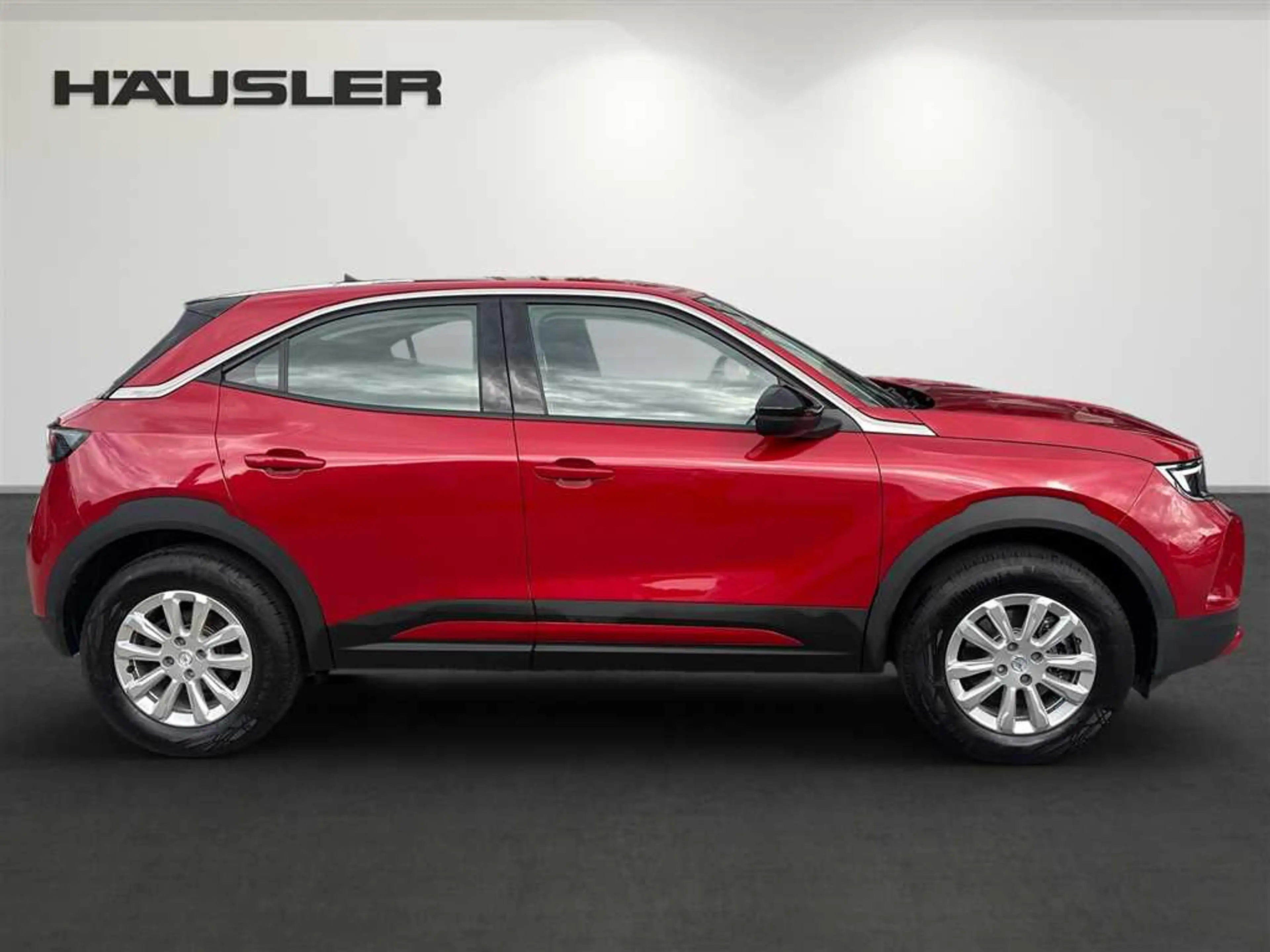 Opel Mokka-E — photo 3