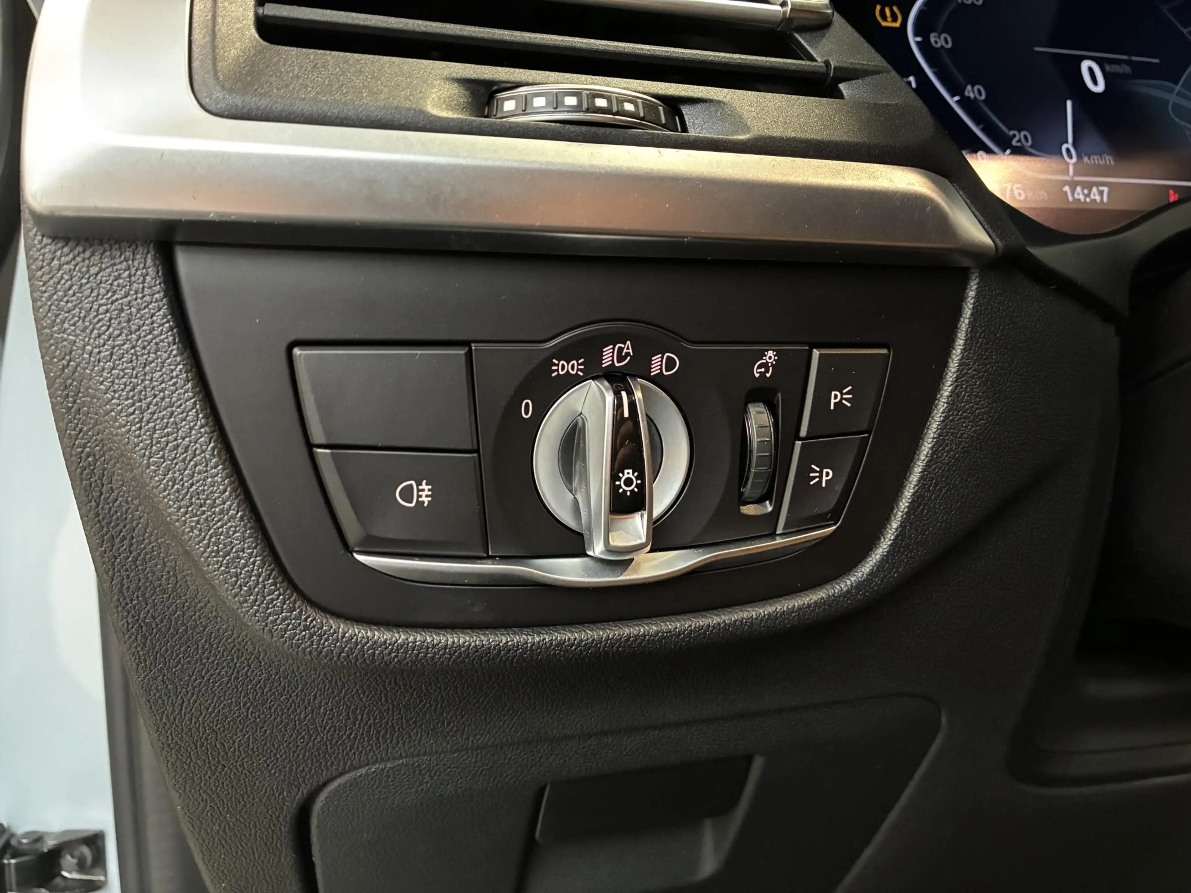 BMW X3 xDrive30e Business Edition Plus | CAMERA | CARPLAY — photo 36