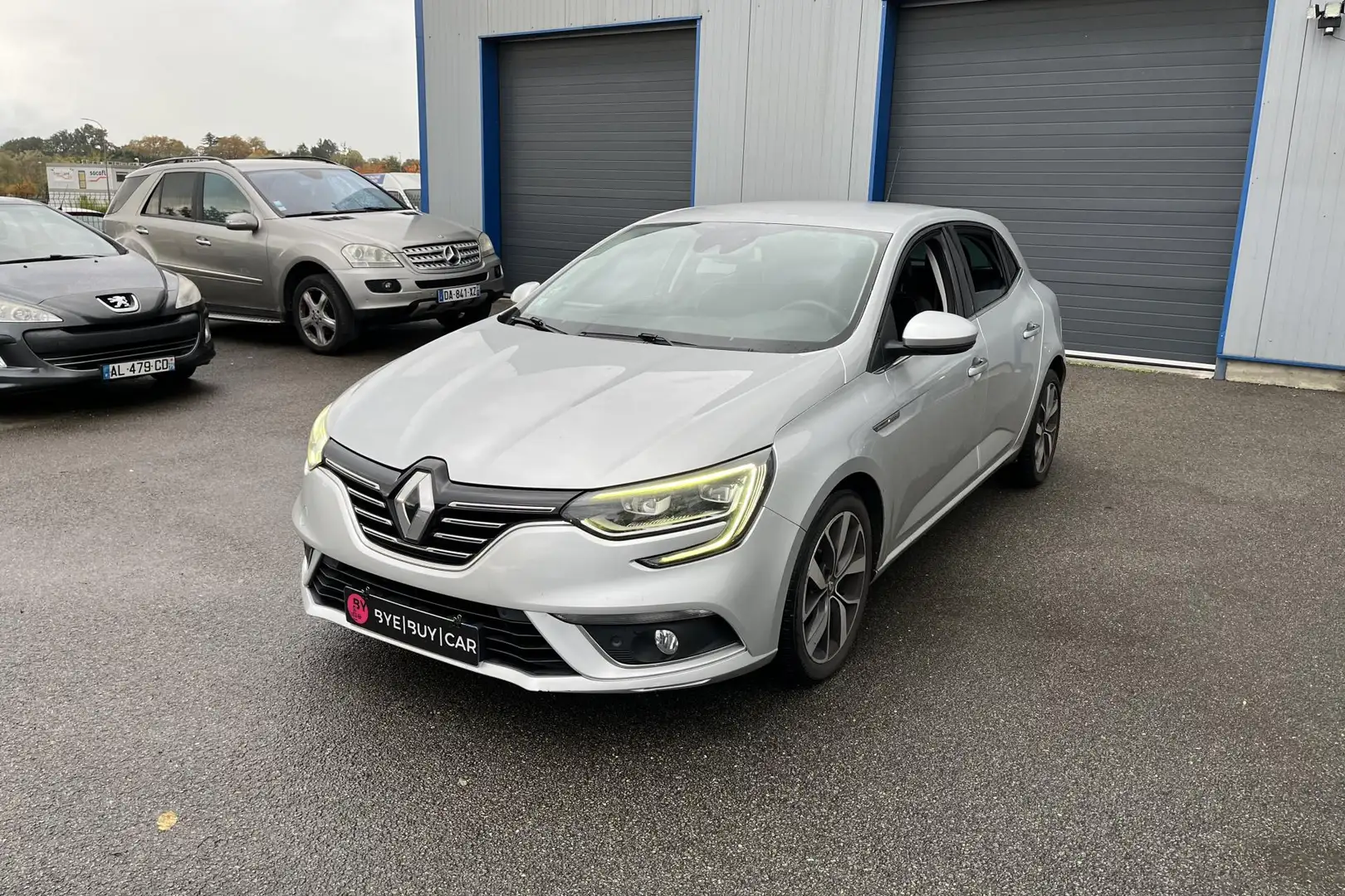 Renault Megane 4 IV 1.6 dCi - 130CH Intens GTIE 12 MOIS Gris - 1