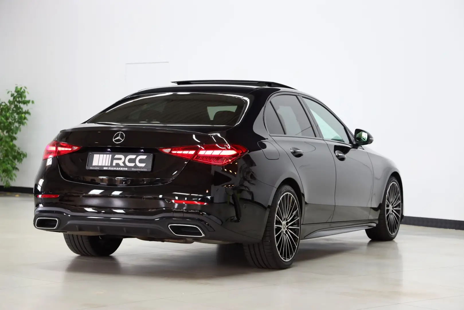 Mercedes-Benz C 300 AMG Night 19" PANORAMA Burmester 360°camera Negro - 2