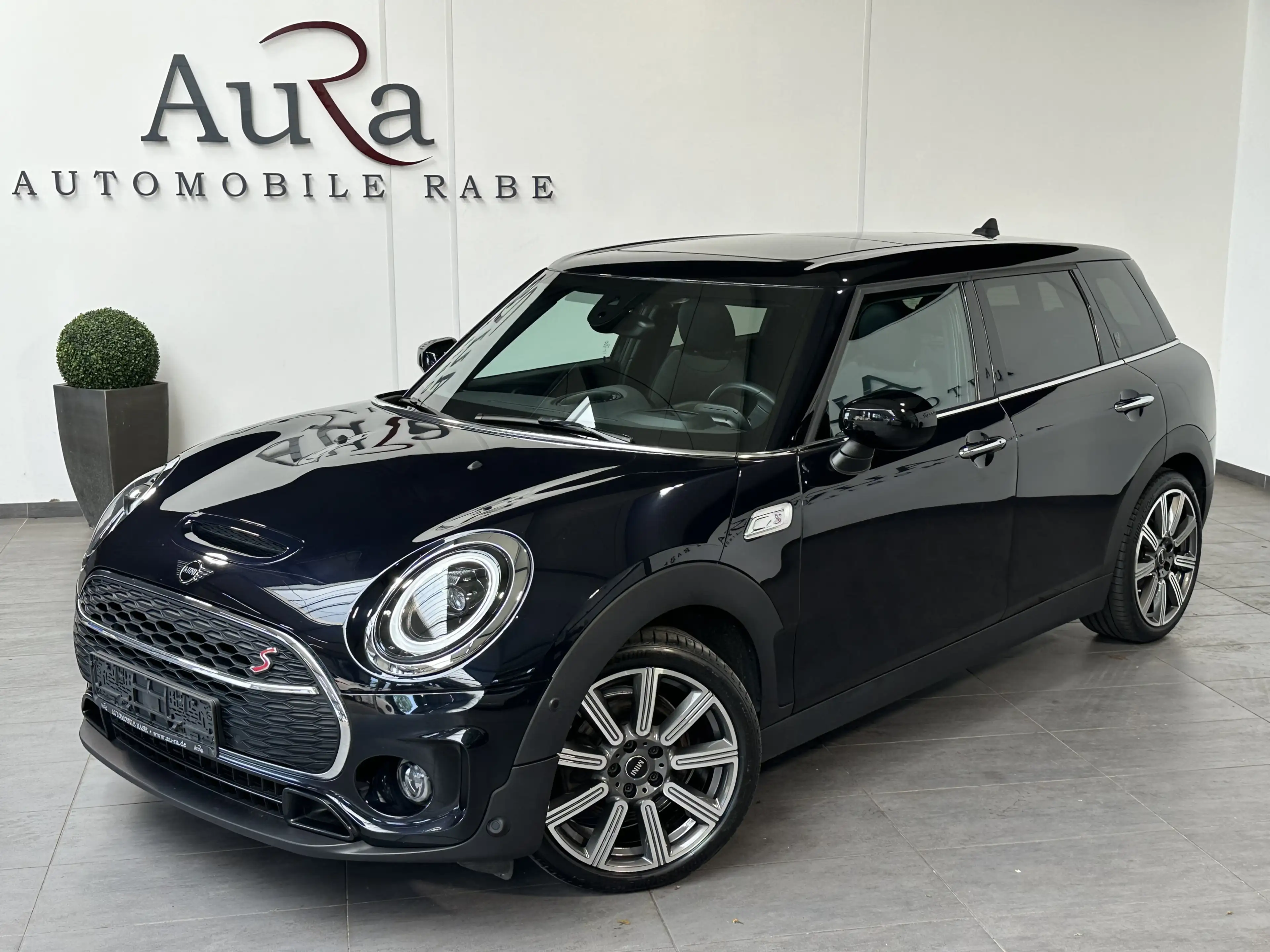 MINI Cooper S Clubman ALL4 NAV+LED+PANO+HEAD-UP+VCOCK