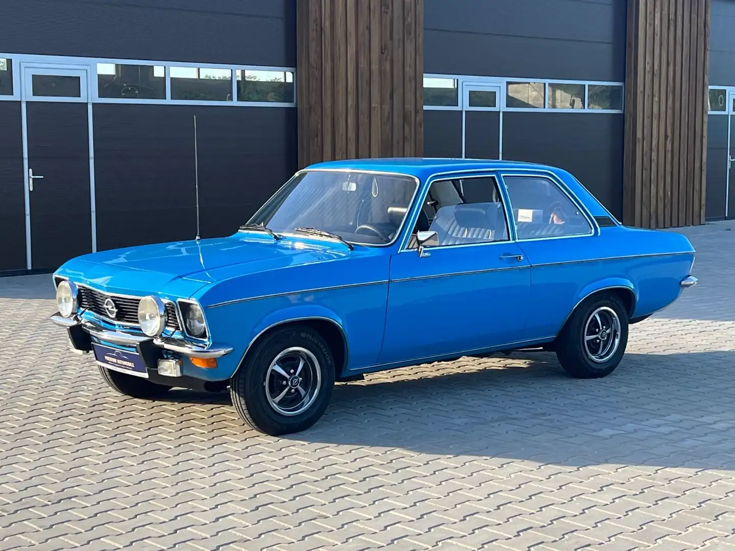 Opel Ascona A 1900S nur 86.000 Km, 1a Zustand Blau - 2