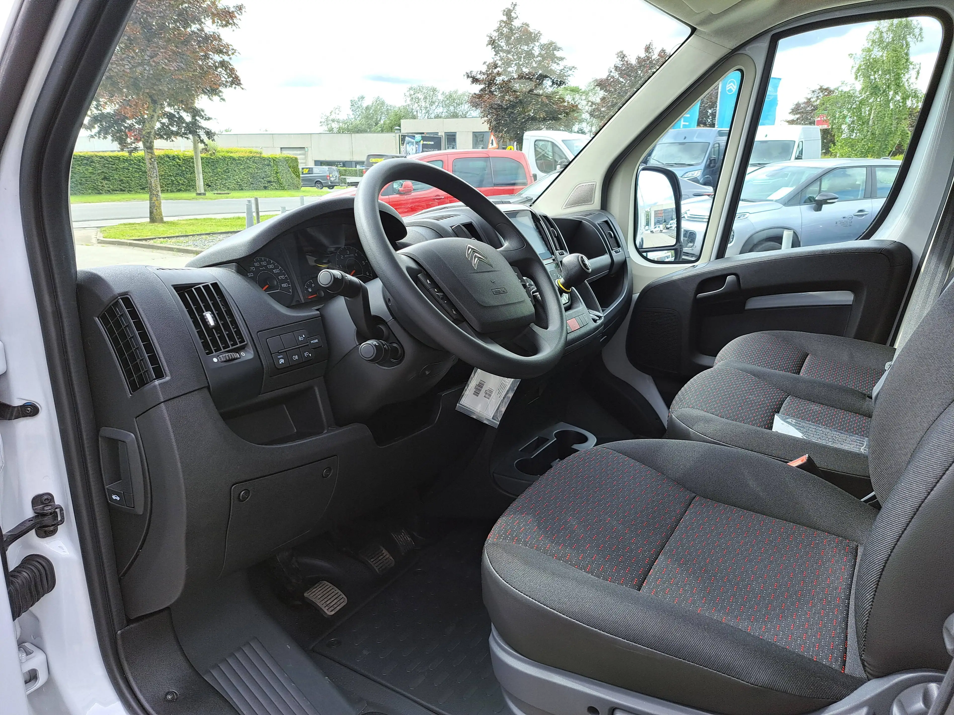 Citroen Jumper 2.2 BlueHDi L2H2 S/S (EU6.4) — photo 8