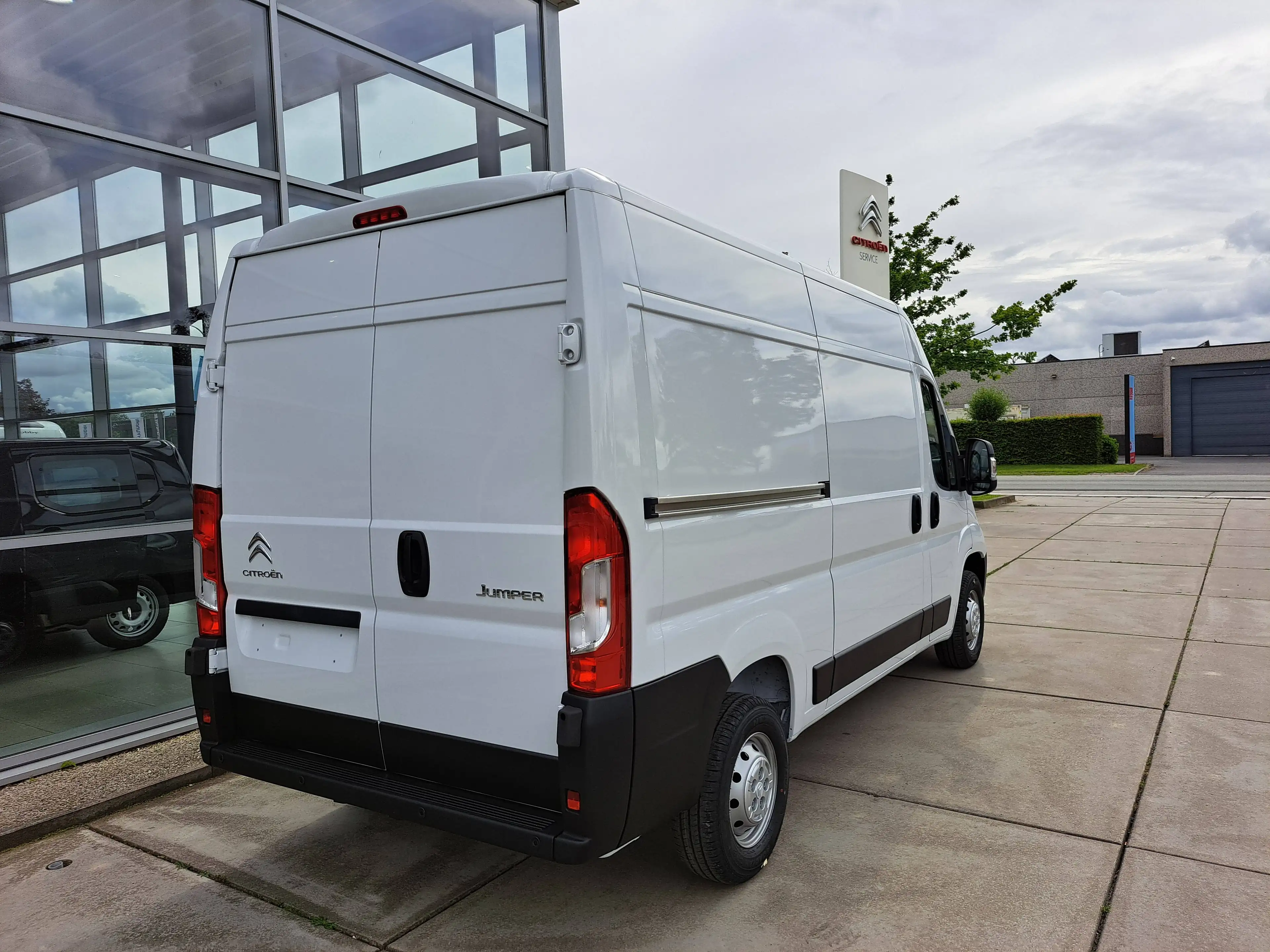 Citroen Jumper 2.2 BlueHDi L2H2 S/S (EU6.4) — photo 4