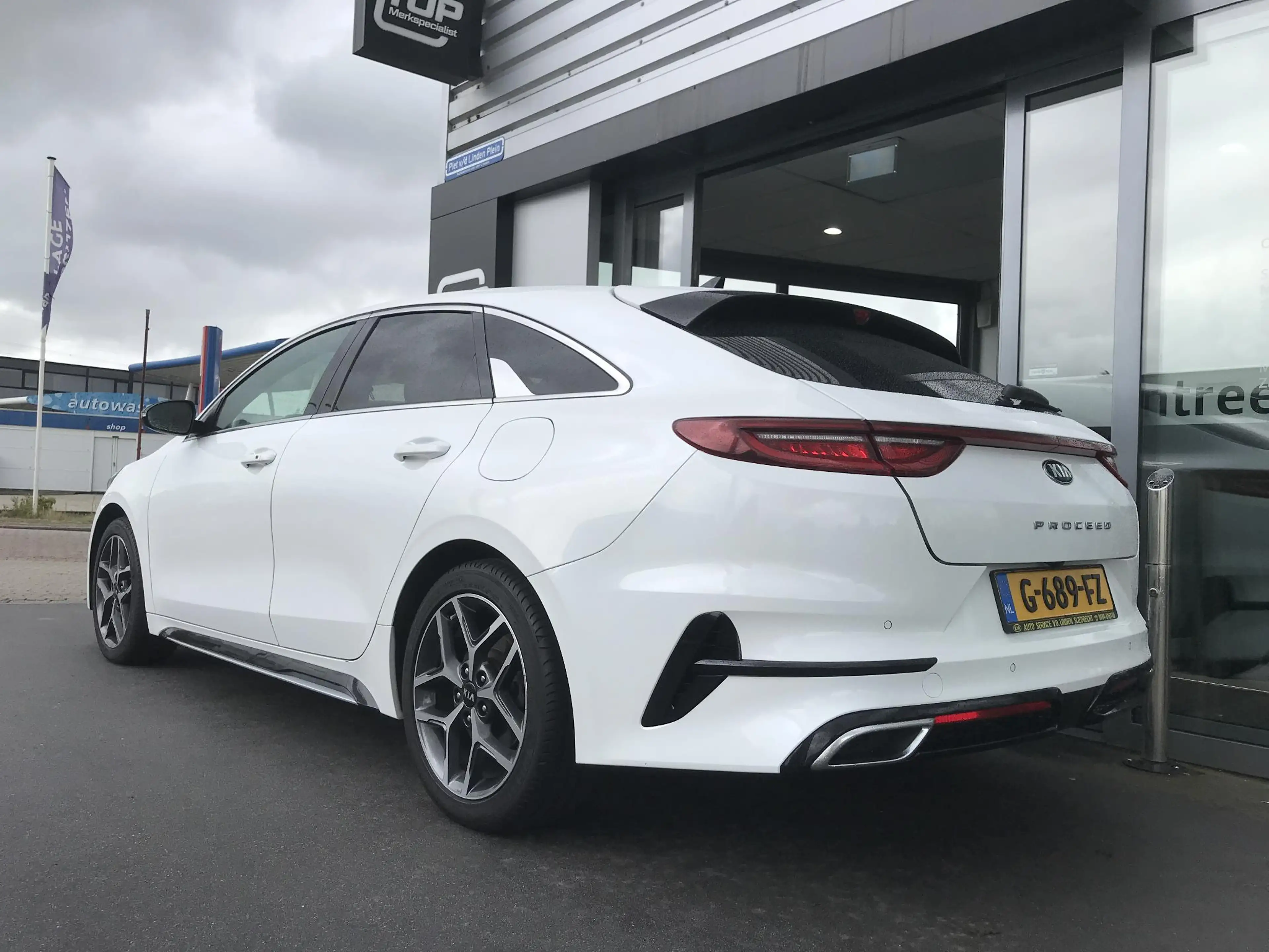 Kia ProCeed / pro_cee'd 1.0 GT-PlusLine Panoramadak — photo 3