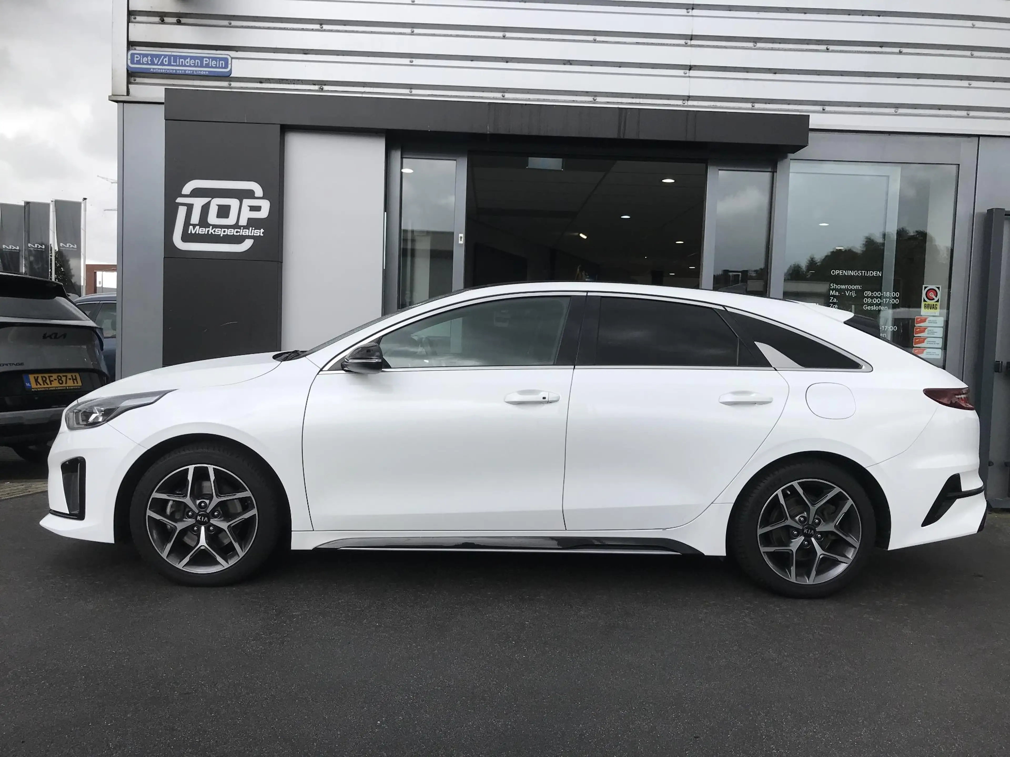 Kia ProCeed / pro_cee'd 1.0 GT-PlusLine Panoramadak — photo 2