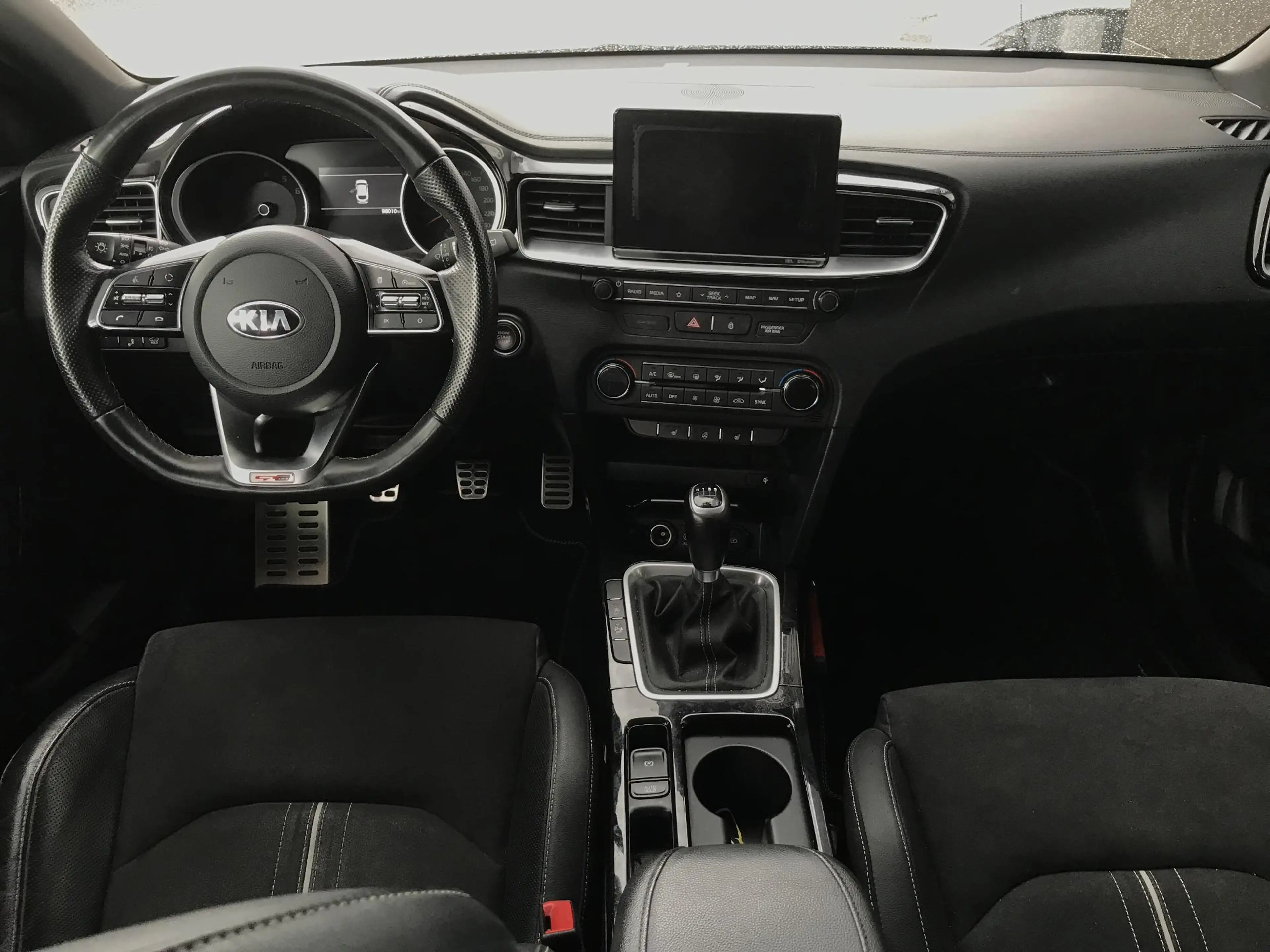 Kia ProCeed / pro_cee'd 1.0 GT-PlusLine Panoramadak — photo 12