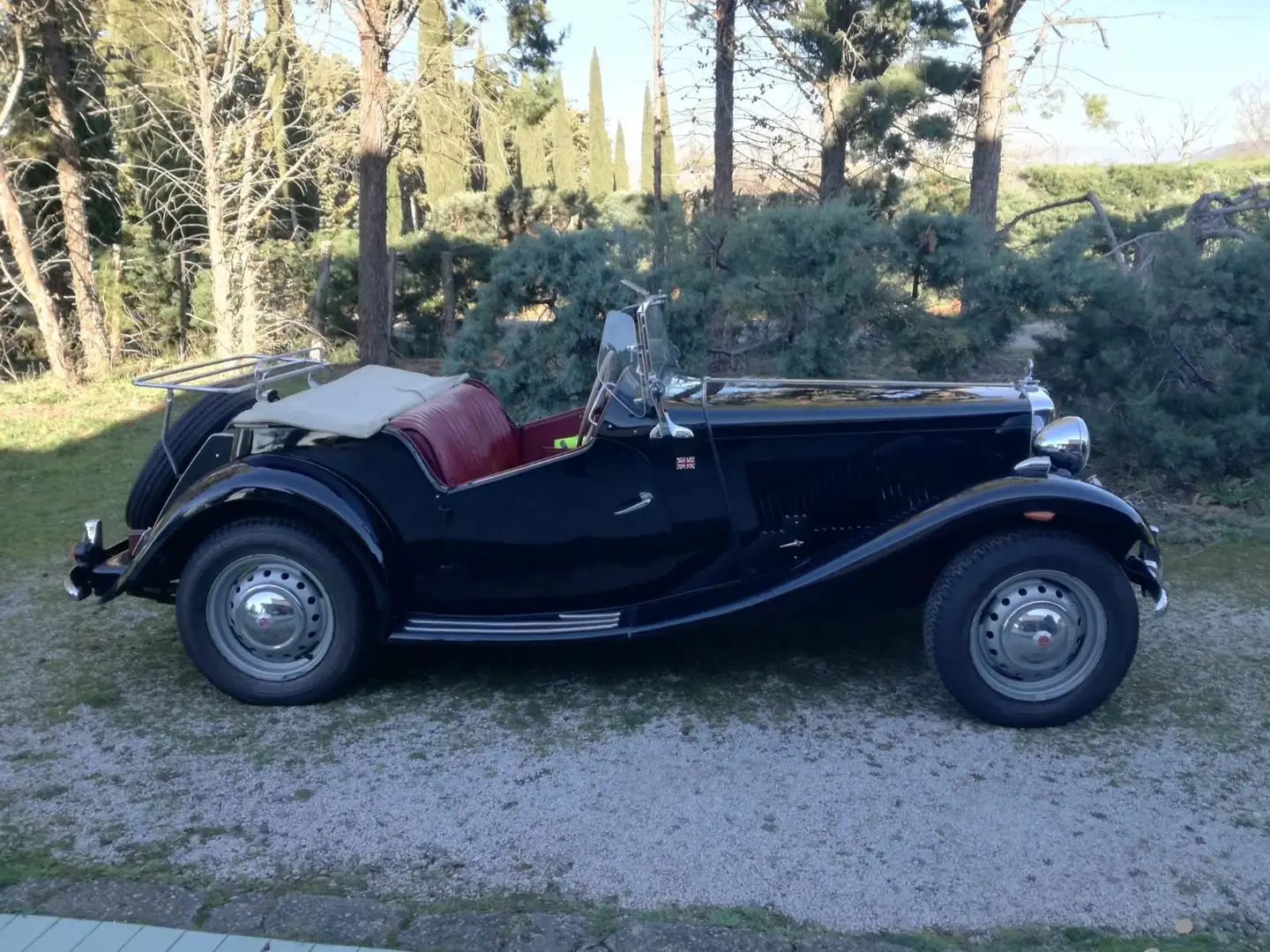 MG TD 1300 Fekete - 2
