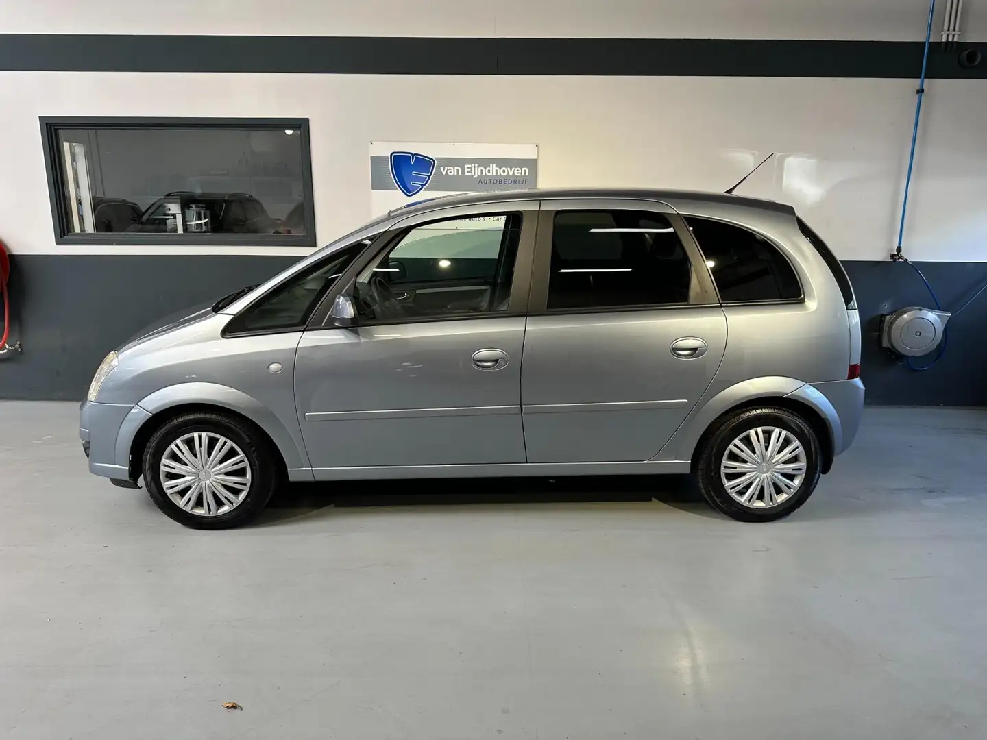 Opel Meriva 1.8-16V Essentia Automaat|Airco Grijs - 2