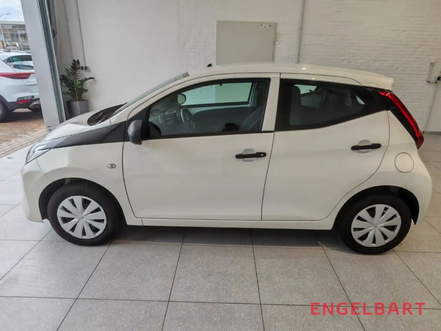 Toyota Aygo X 1.0 X-Business-Paket Weiß - 2