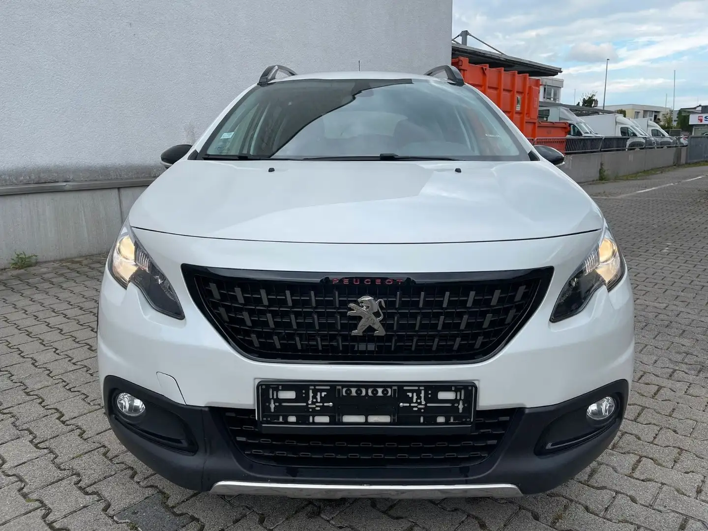 Peugeot 2008 GT-LINE|1.HD|KAMERA|APPLE|ANDROID|AMBIENTE Weiß - 2