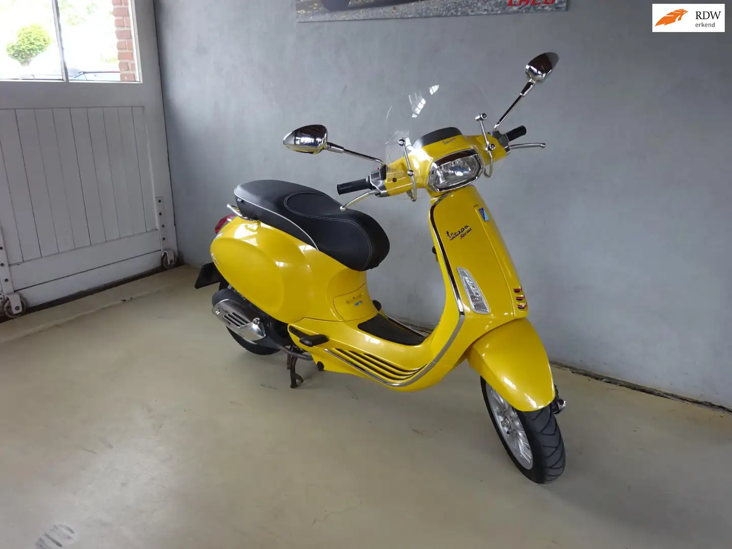Vespa Sprint 125 Scooter ABS Nederlandse scooter, Schade vrij, 1ste Galben - 1