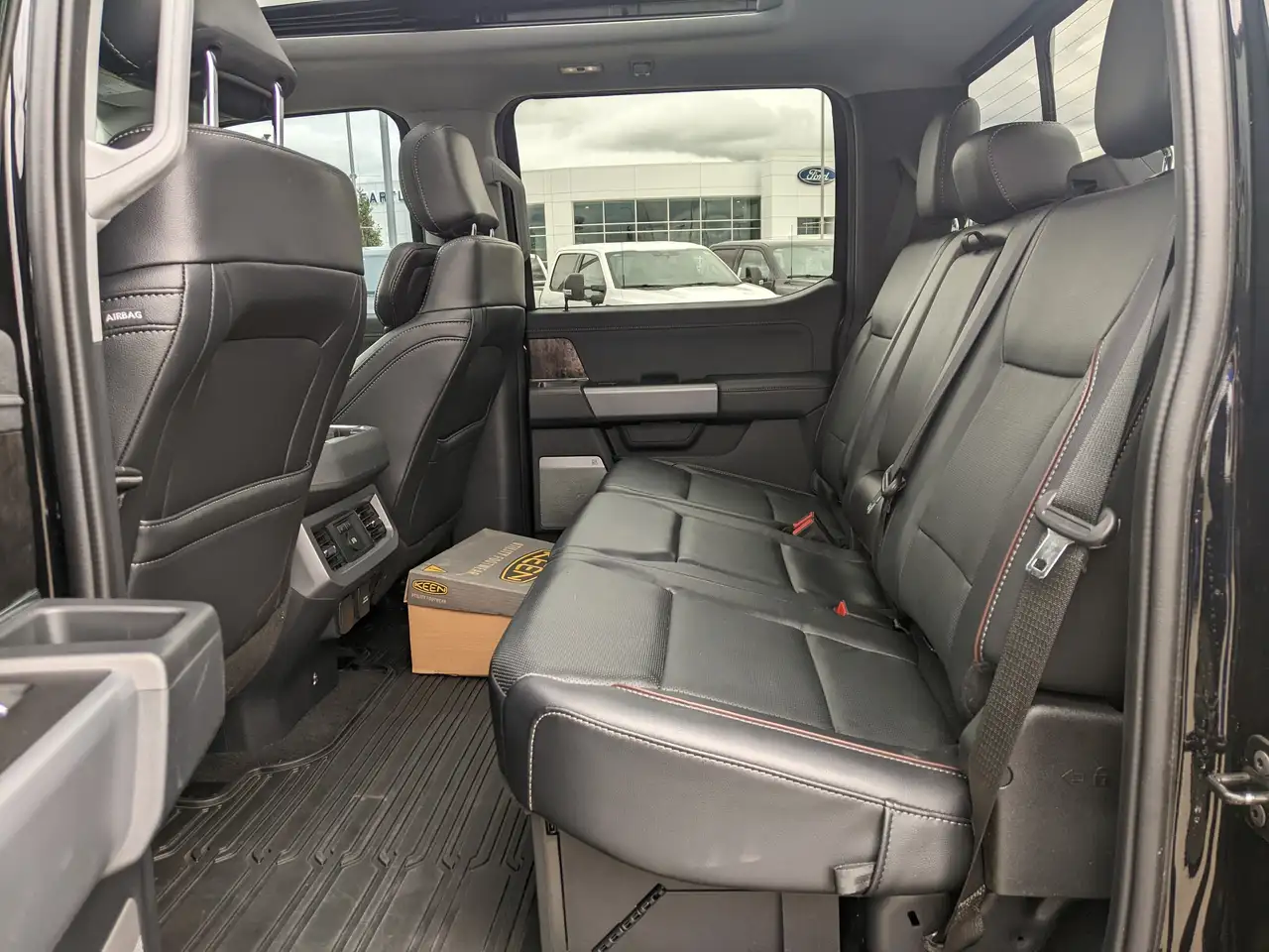 Ford F 350 снимка Ford F 350