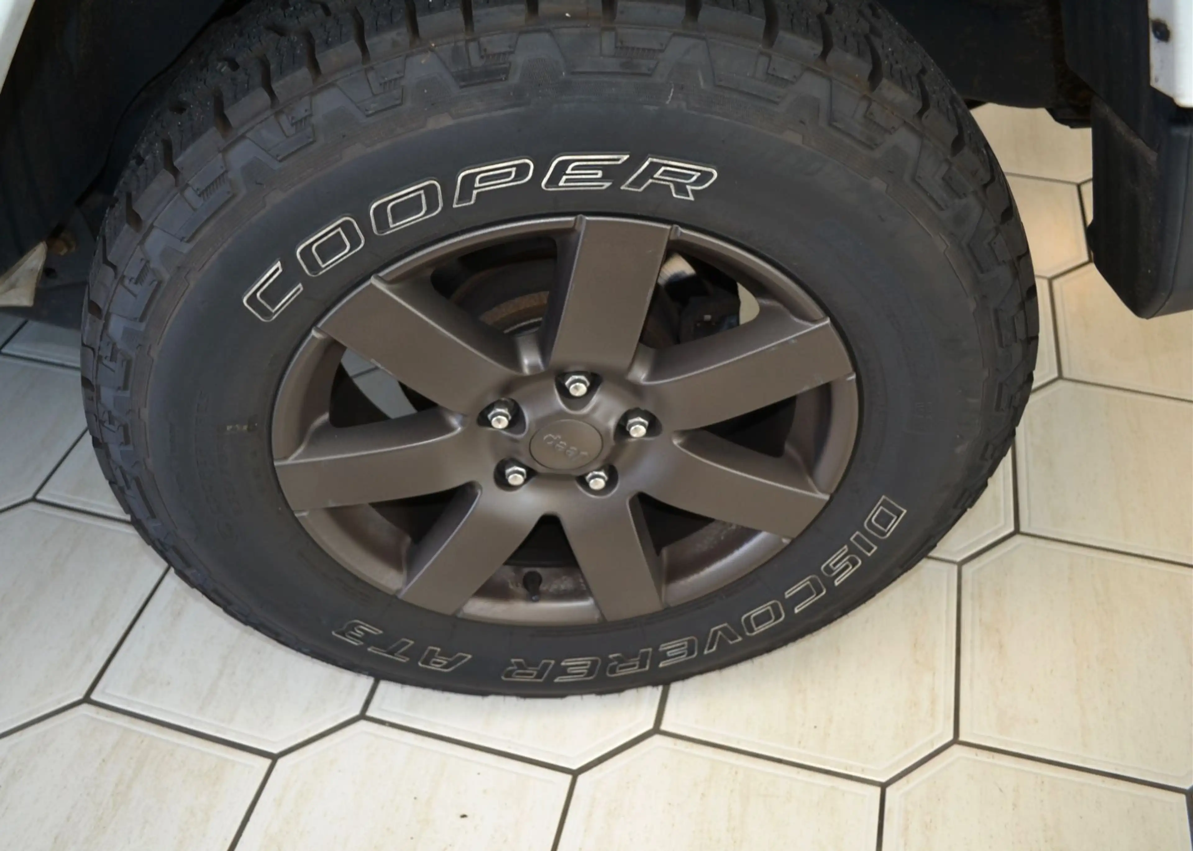 Jeep Wrangler 2,8 CRD  Sahara AWD — photo 13