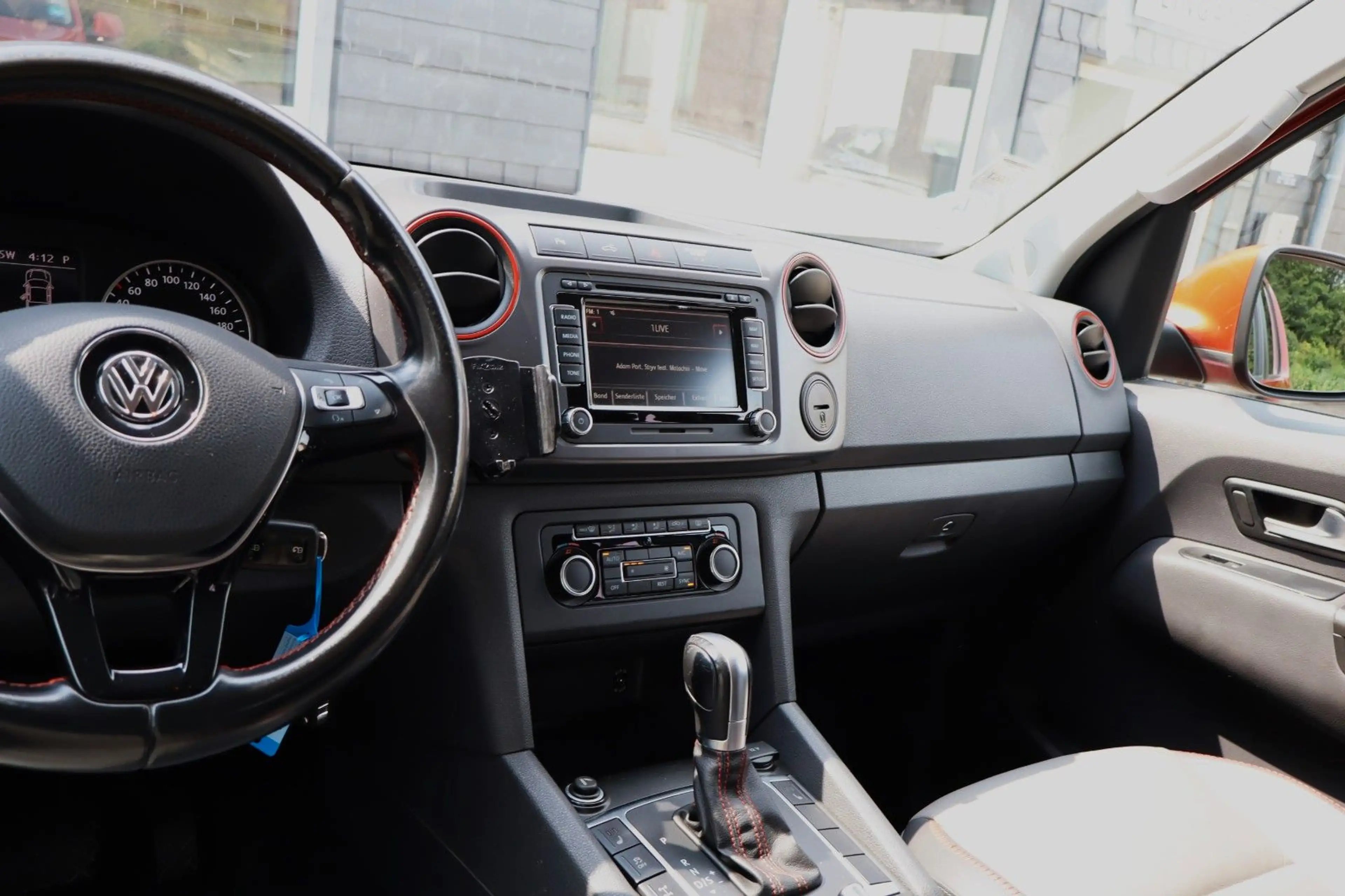Volkswagen Amarok 2,0 TDI DSG Canyon DoubleCab 4Motion AHK — photo 9