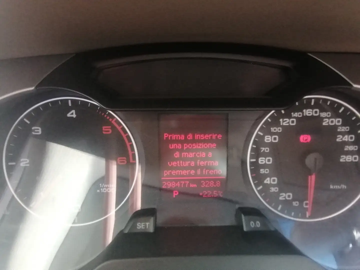 Audi A4 Avant 2.0 tdi Advanced multitronic fap - 2
