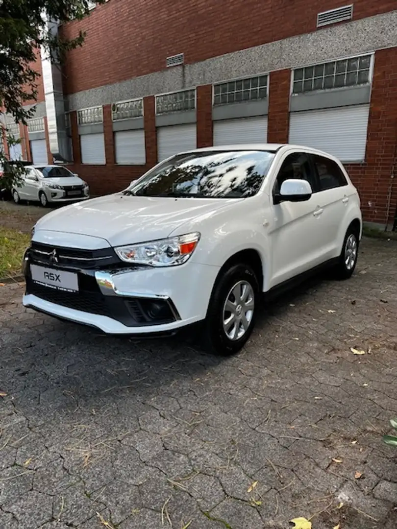 Mitsubishi ASX 1,6 l MIVEC ClearTec 2WD 5-Gang, Basis Bianco - 2