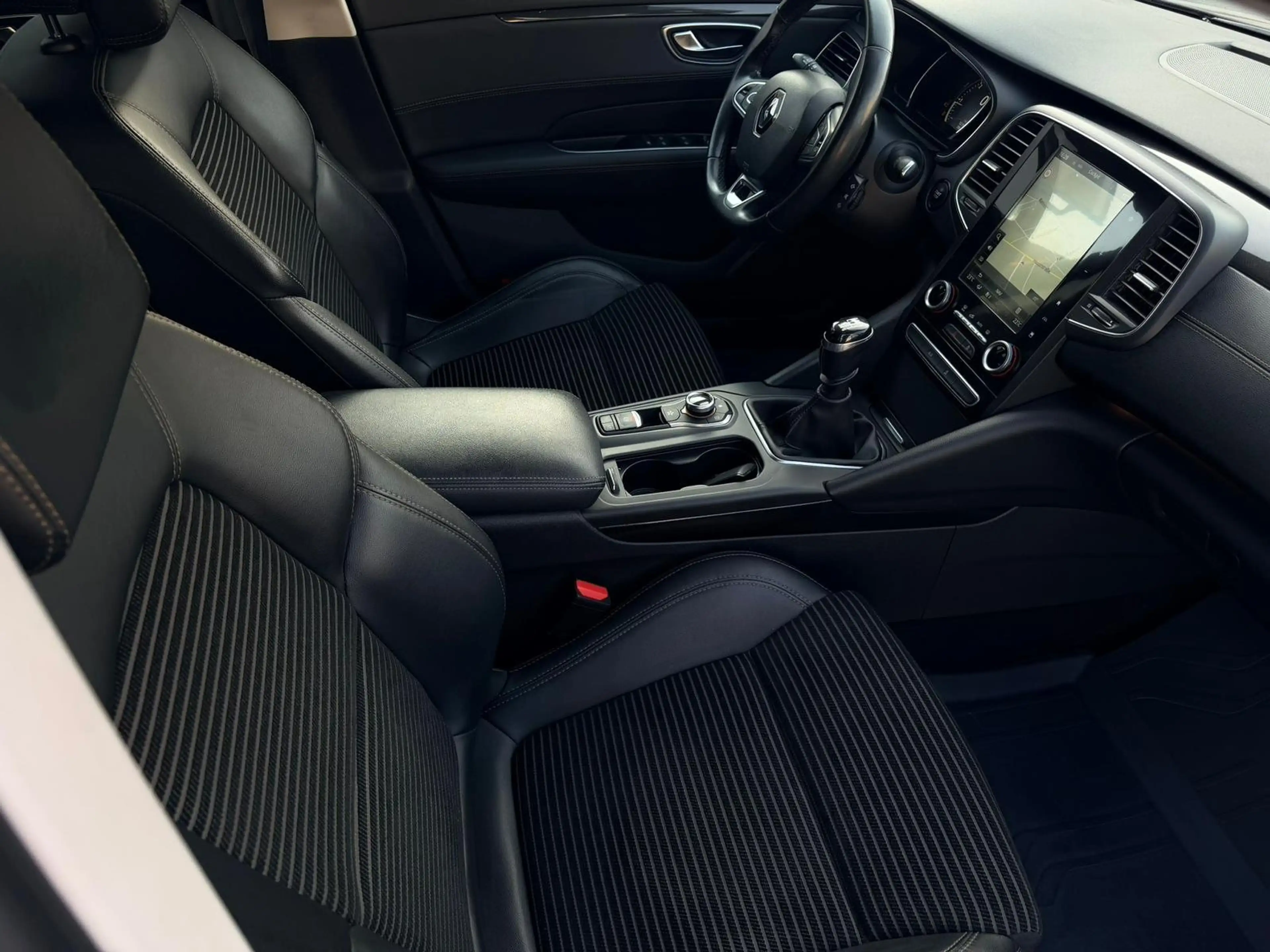 Renault Talisman Talisman Grandtour Business — photo 7