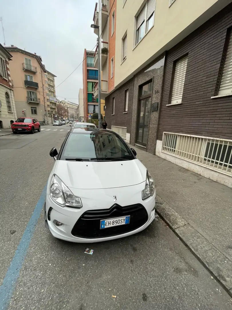 Citroen DS3 1.6 turbo thp Just Black 155cv - 1