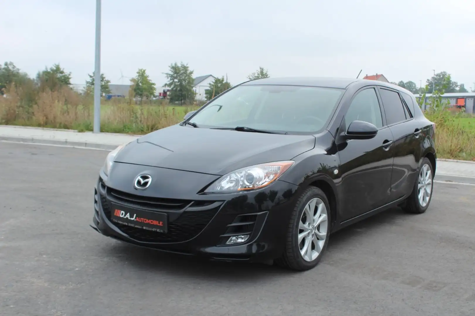 Mazda 3 2.2 CD DPF Exclusive-Line / NAV SHZ AHK PDC Noir - 1